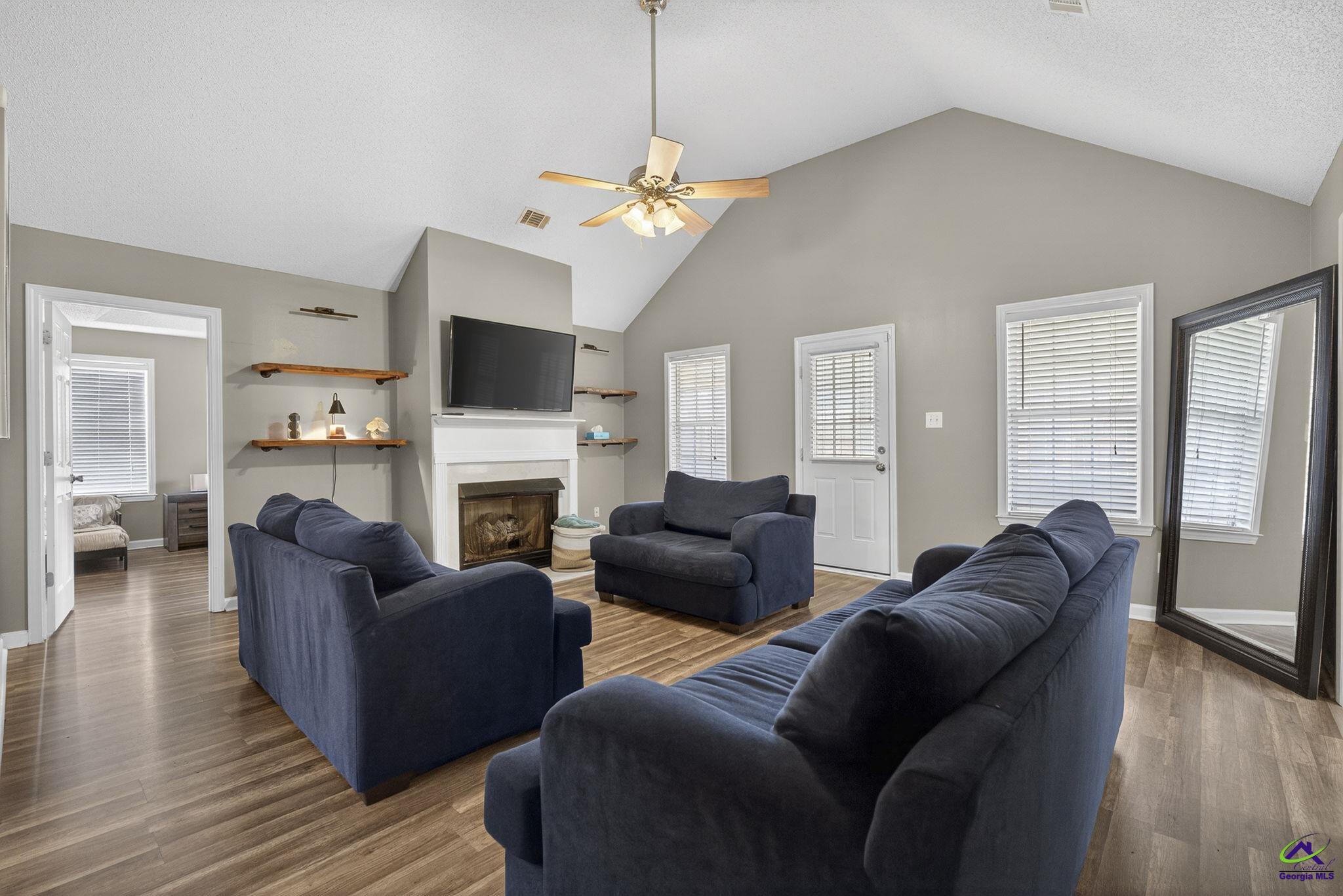 307 Carver Court