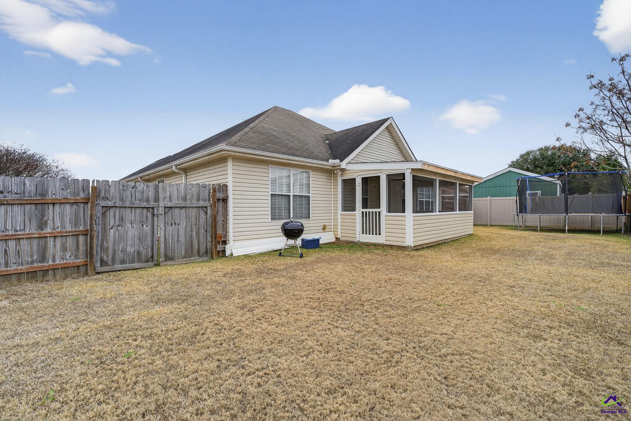 307 Carver Court