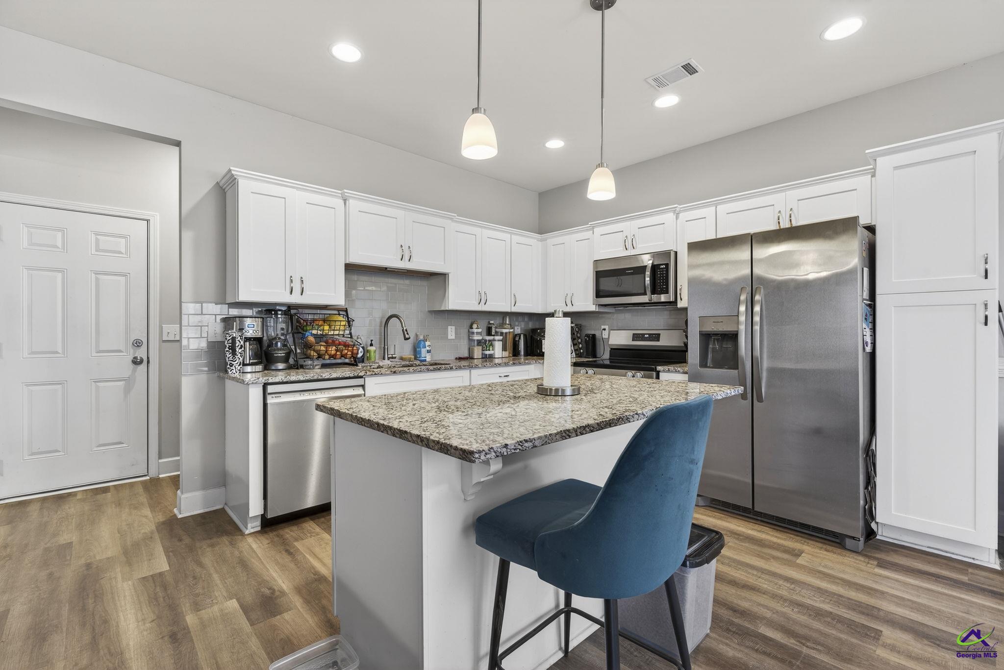 412 Gray Wolf Drive