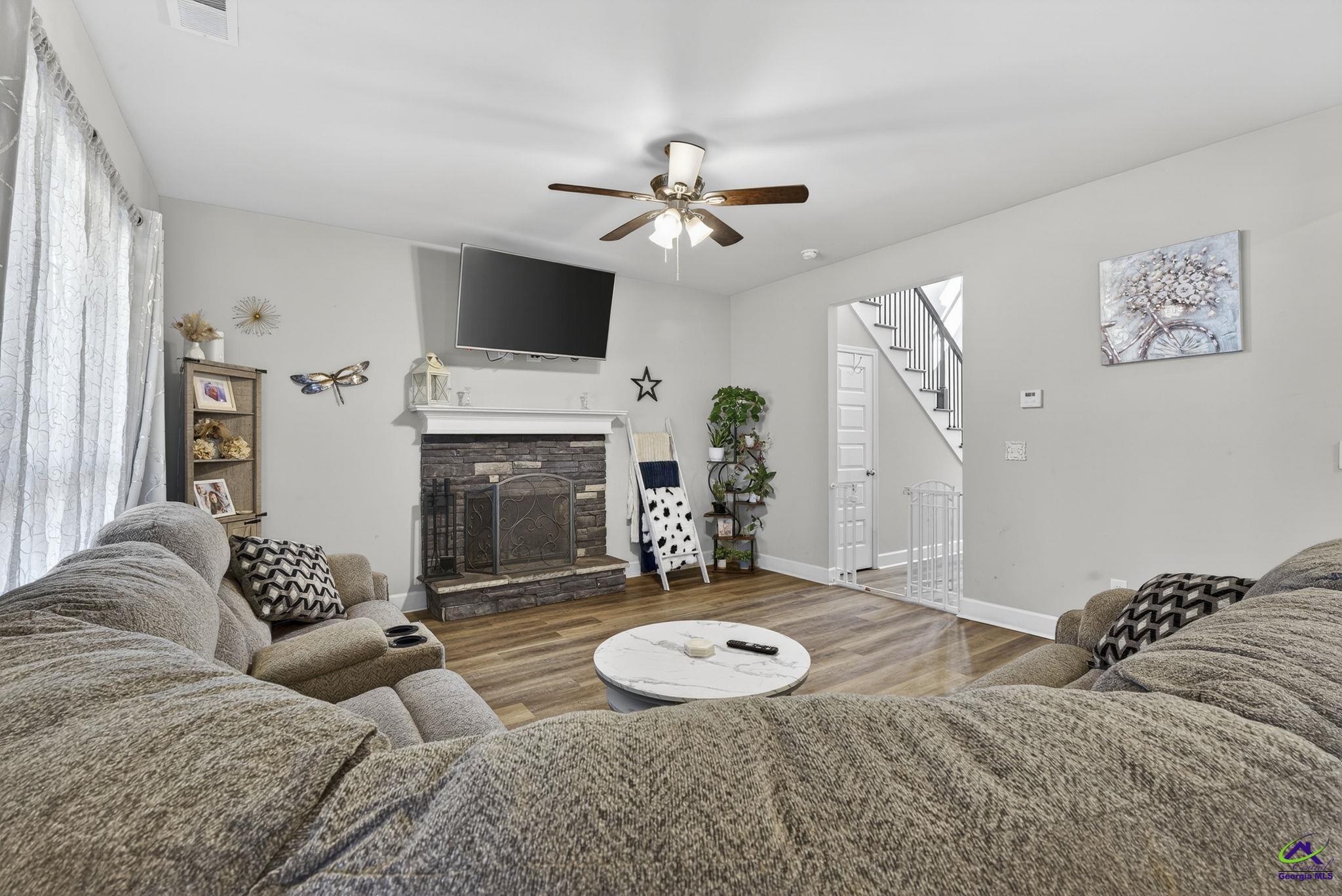 412 Gray Wolf Drive