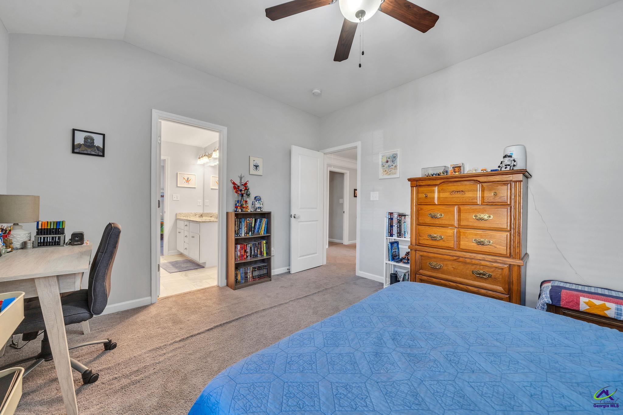 438 Newport Avenue