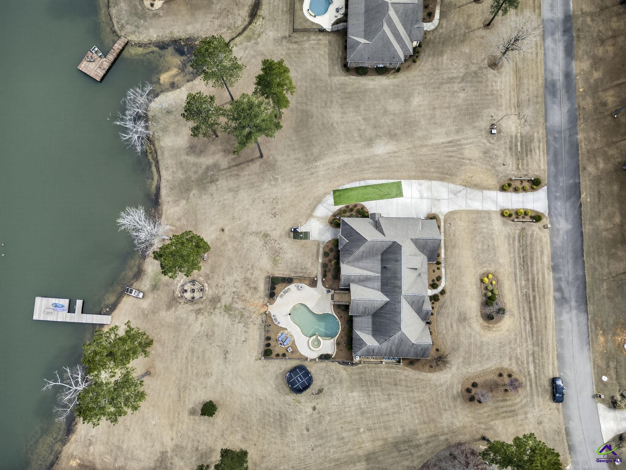 2008 Potters Road