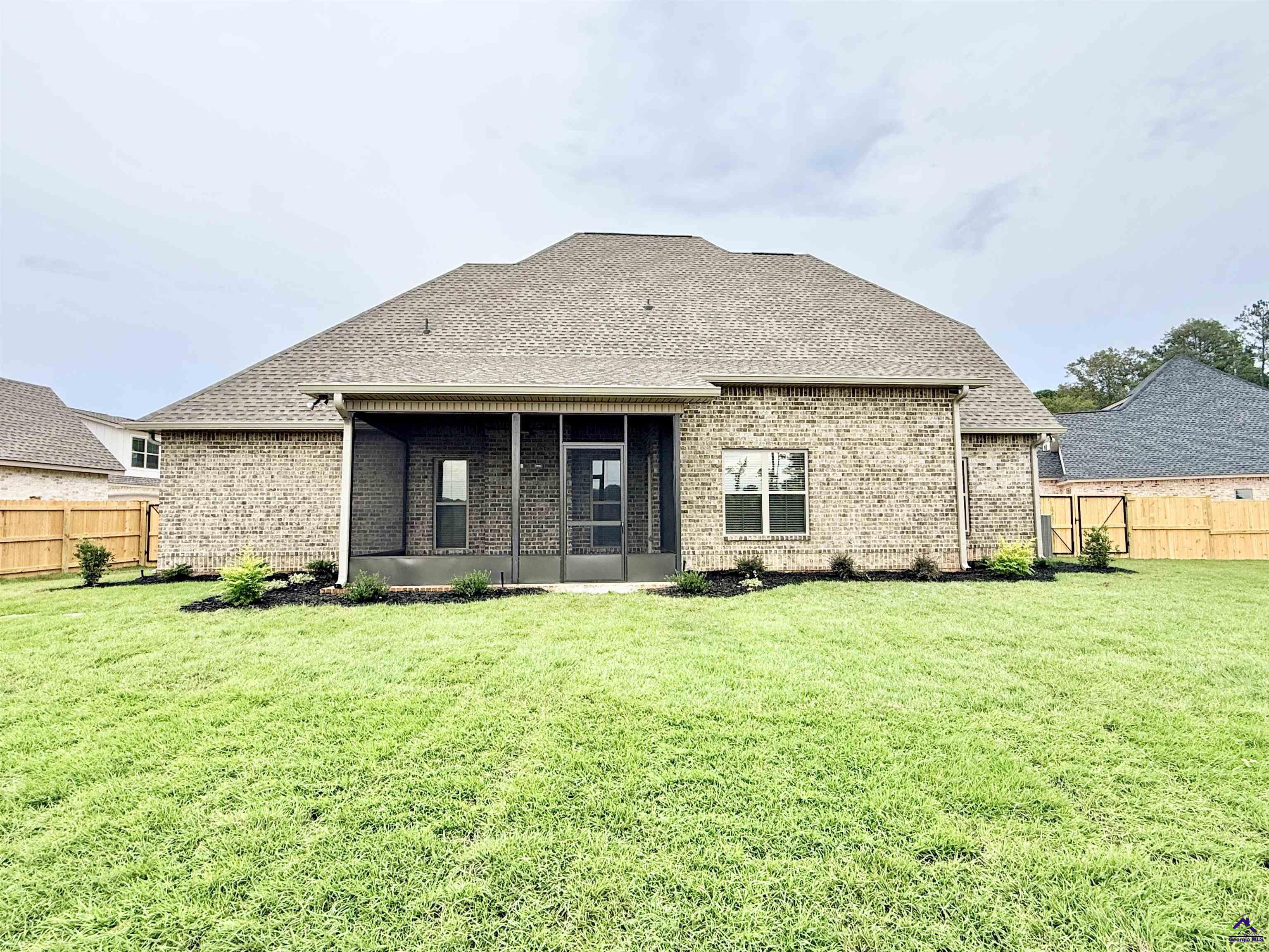 416 Bristleleaf Path