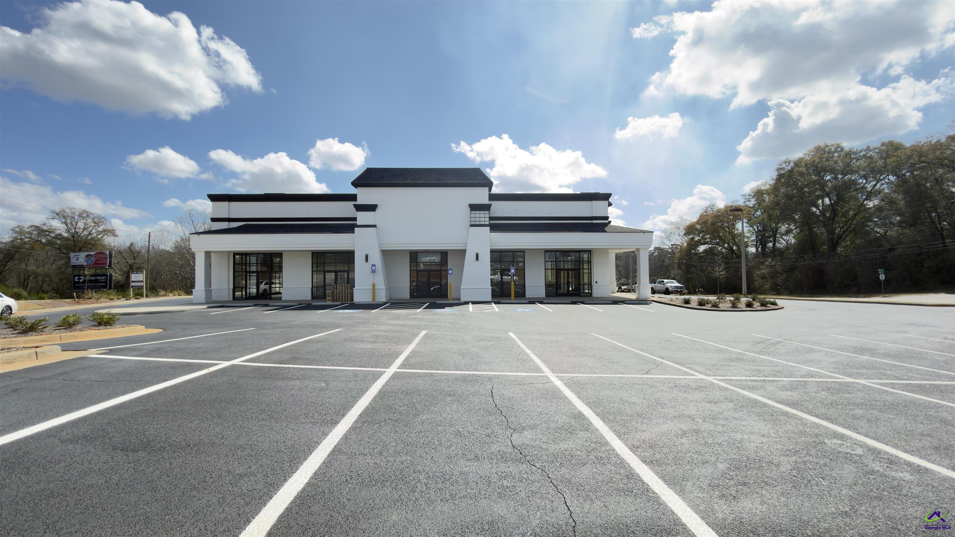 1325 Washington Street