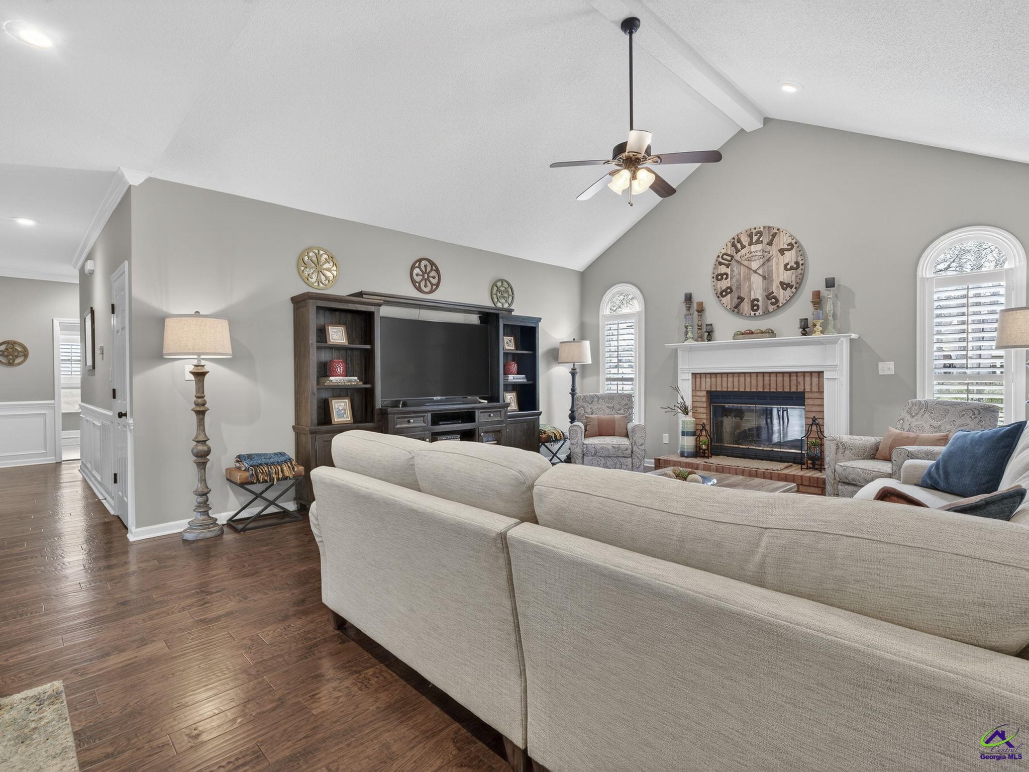 100 Club Place Court