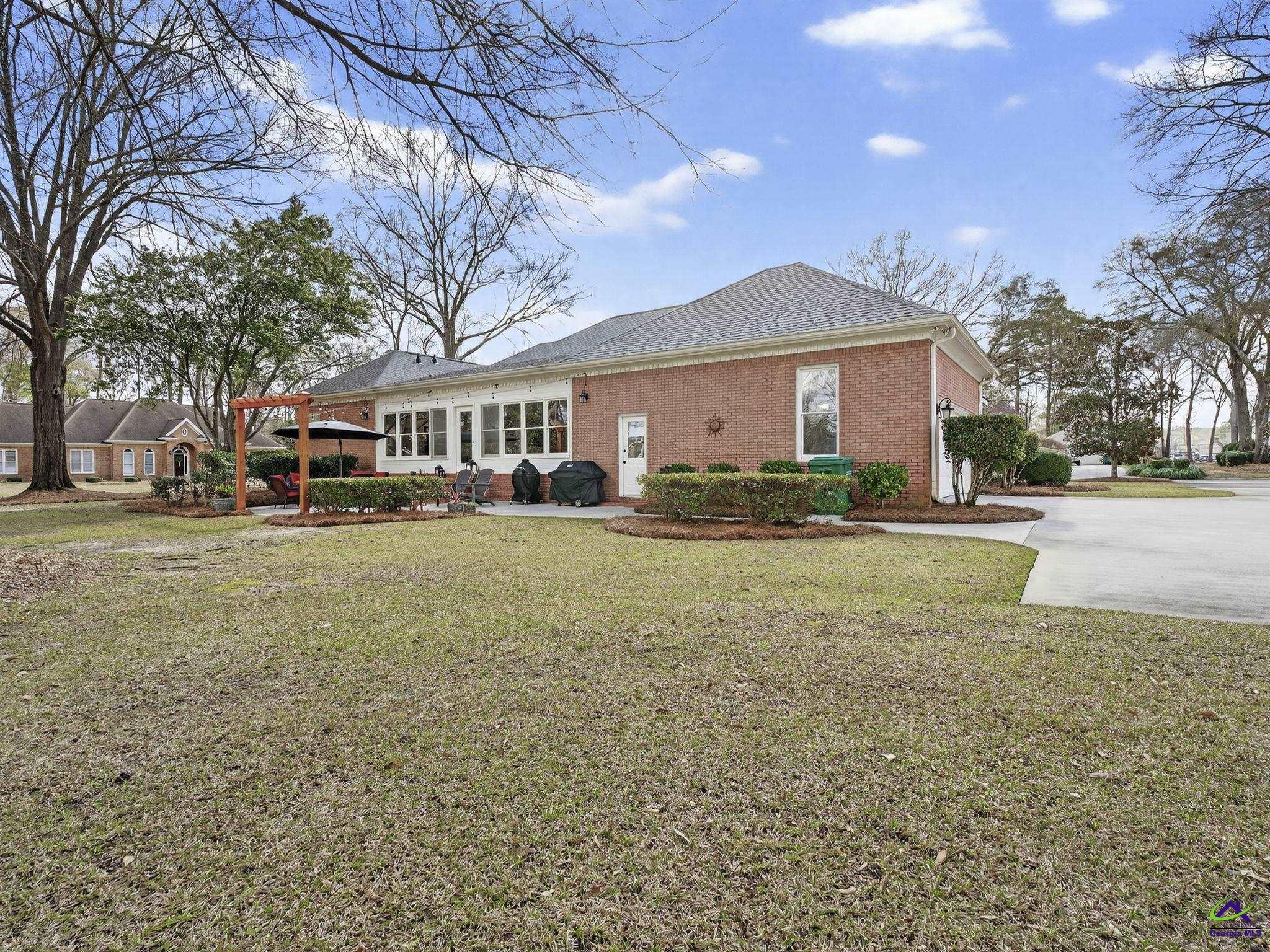 100 Club Place Court