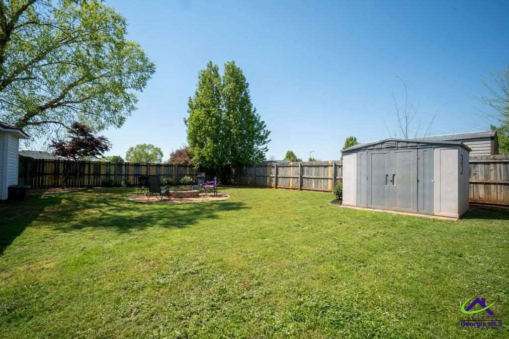 100 Strawbridge Lane