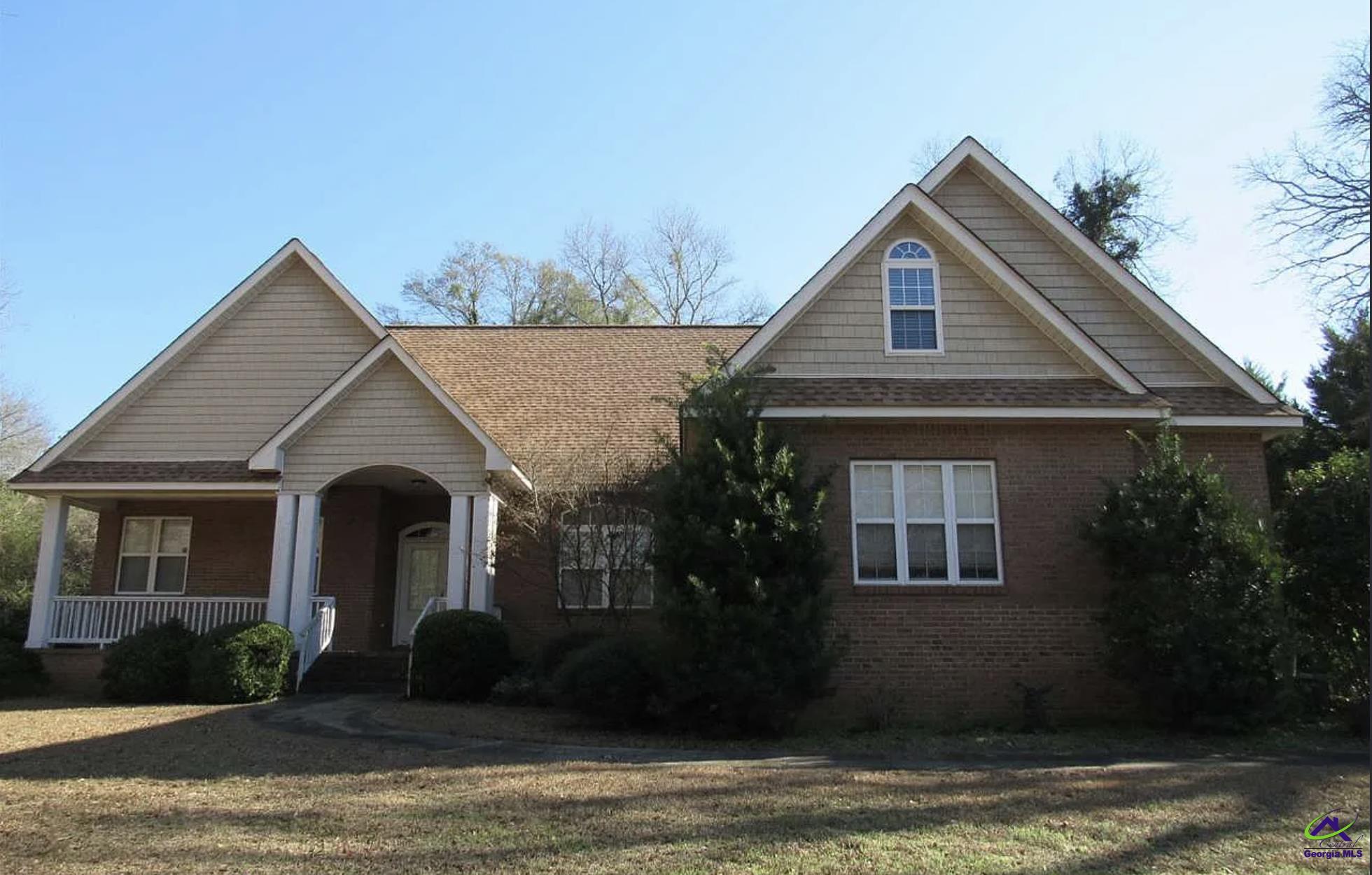 1374 Cambridge Drive