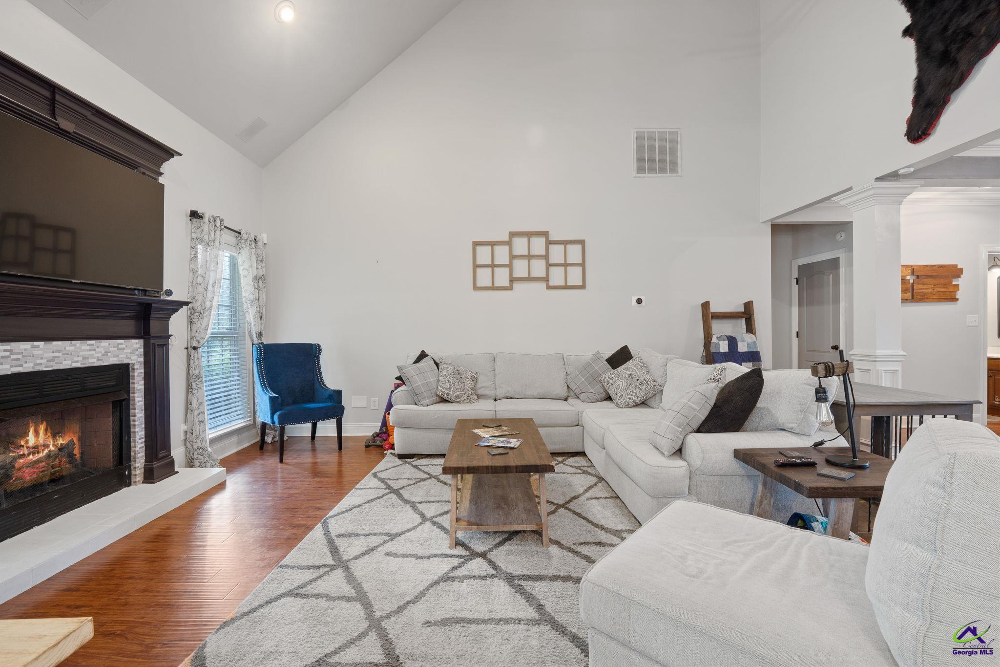 412 Arlington Falls Court