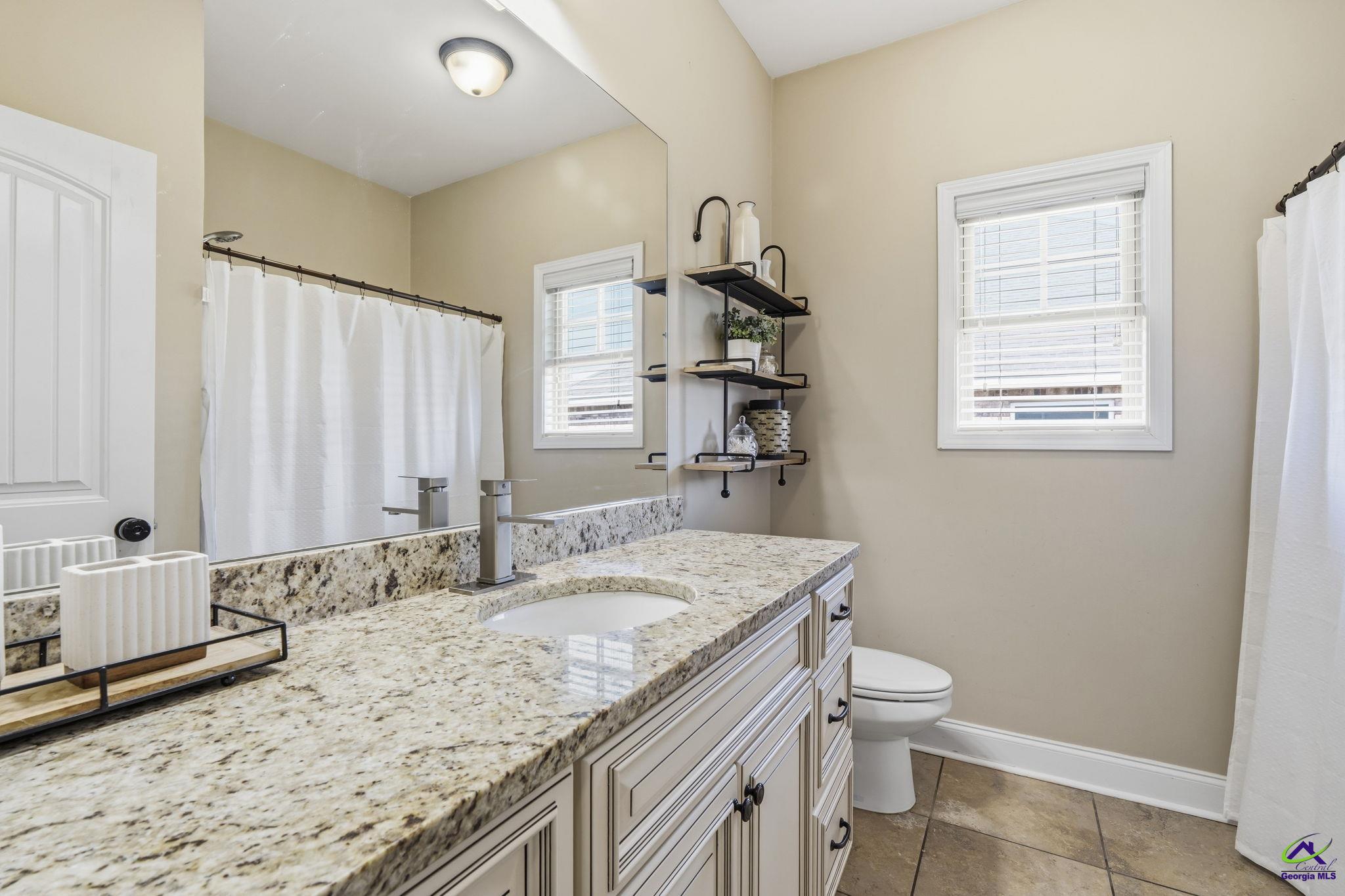 208 Hunts Landing Drive