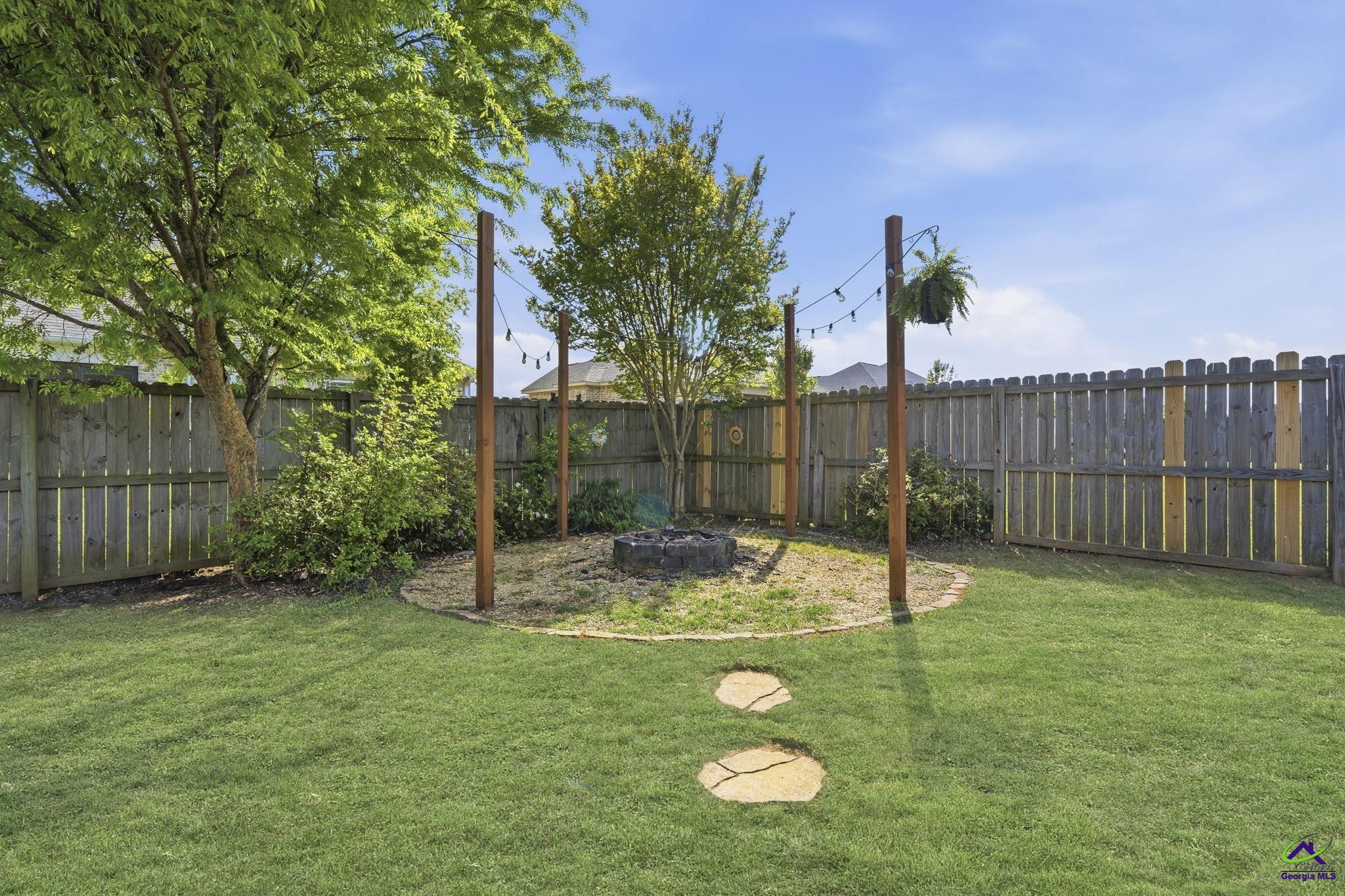 208 Hunts Landing Drive