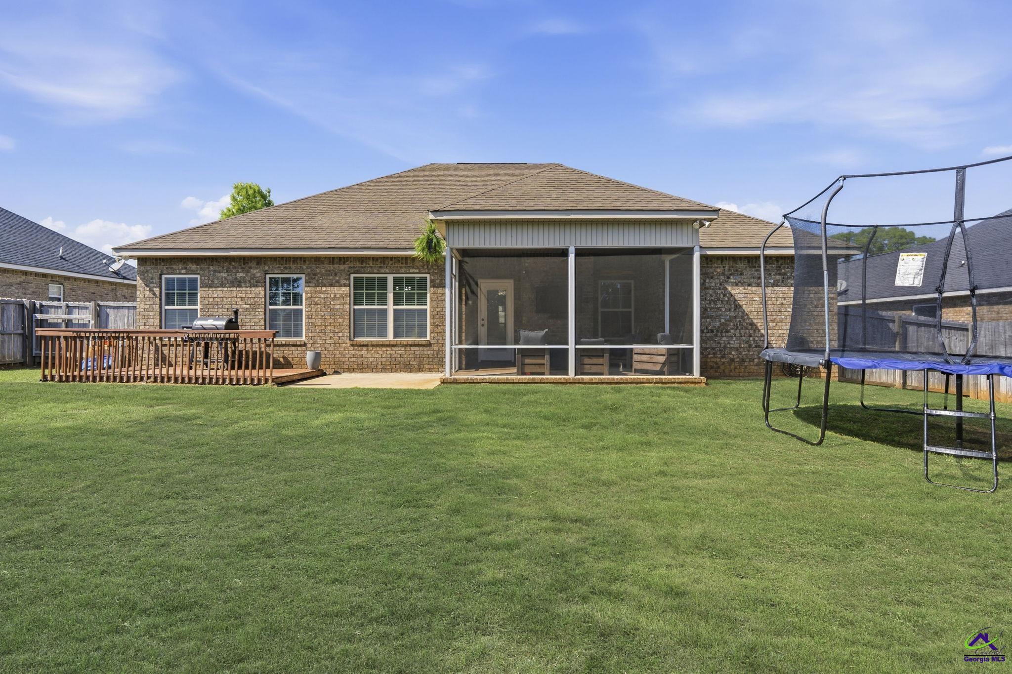 208 Hunts Landing Drive