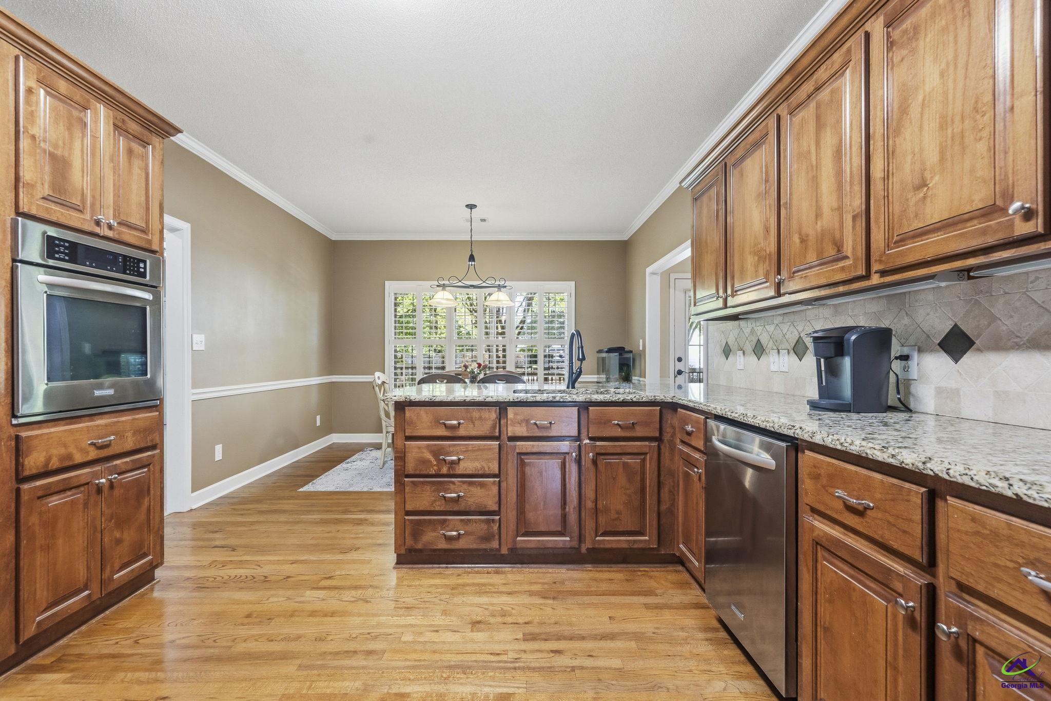 10 Willow Lake Drive