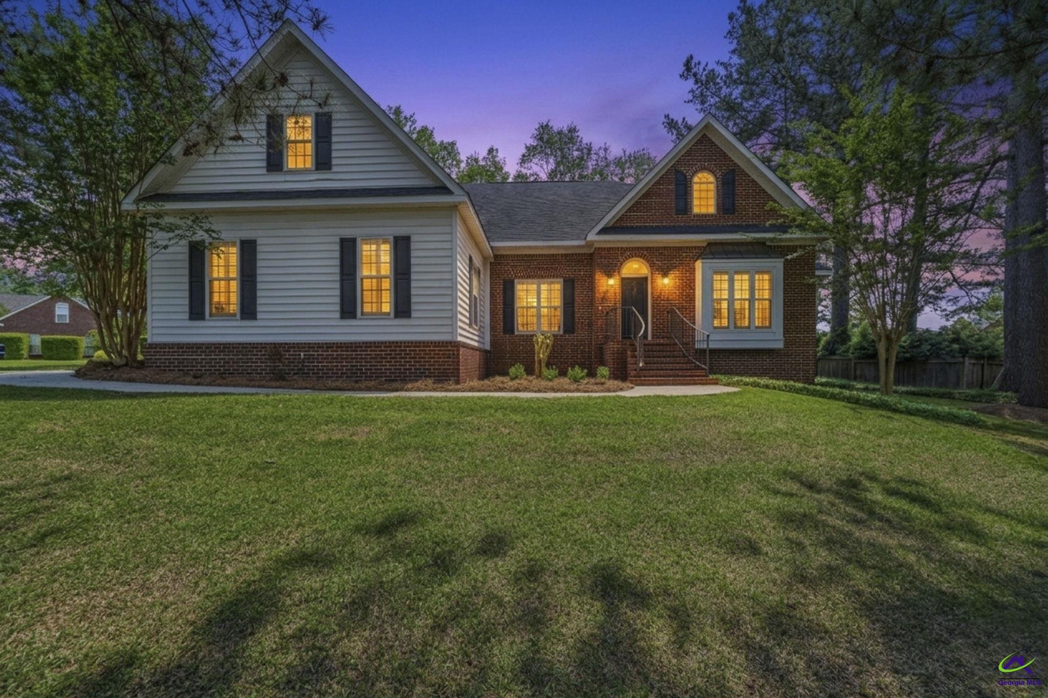 10 Willow Lake Drive