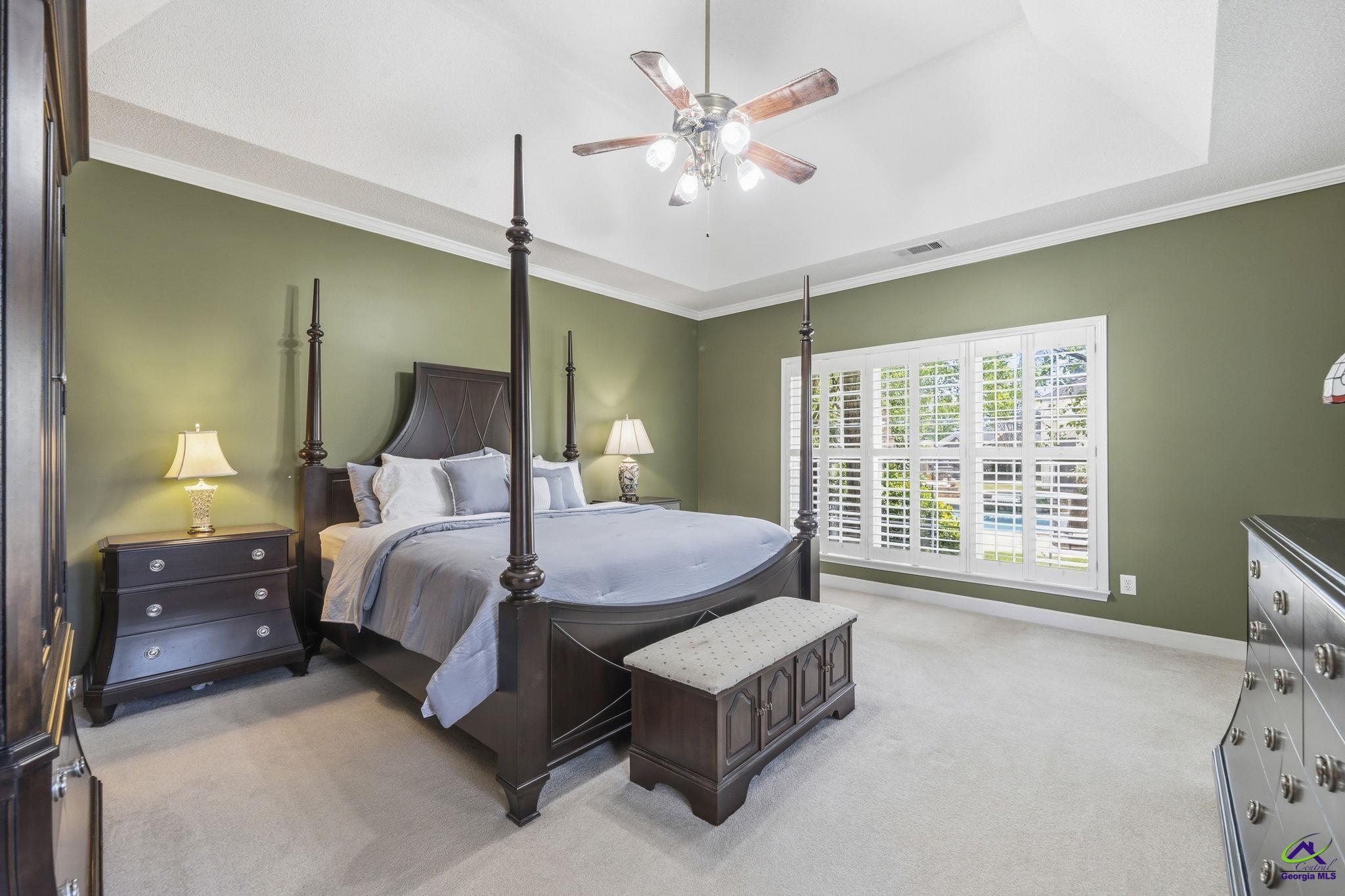 10 Willow Lake Drive