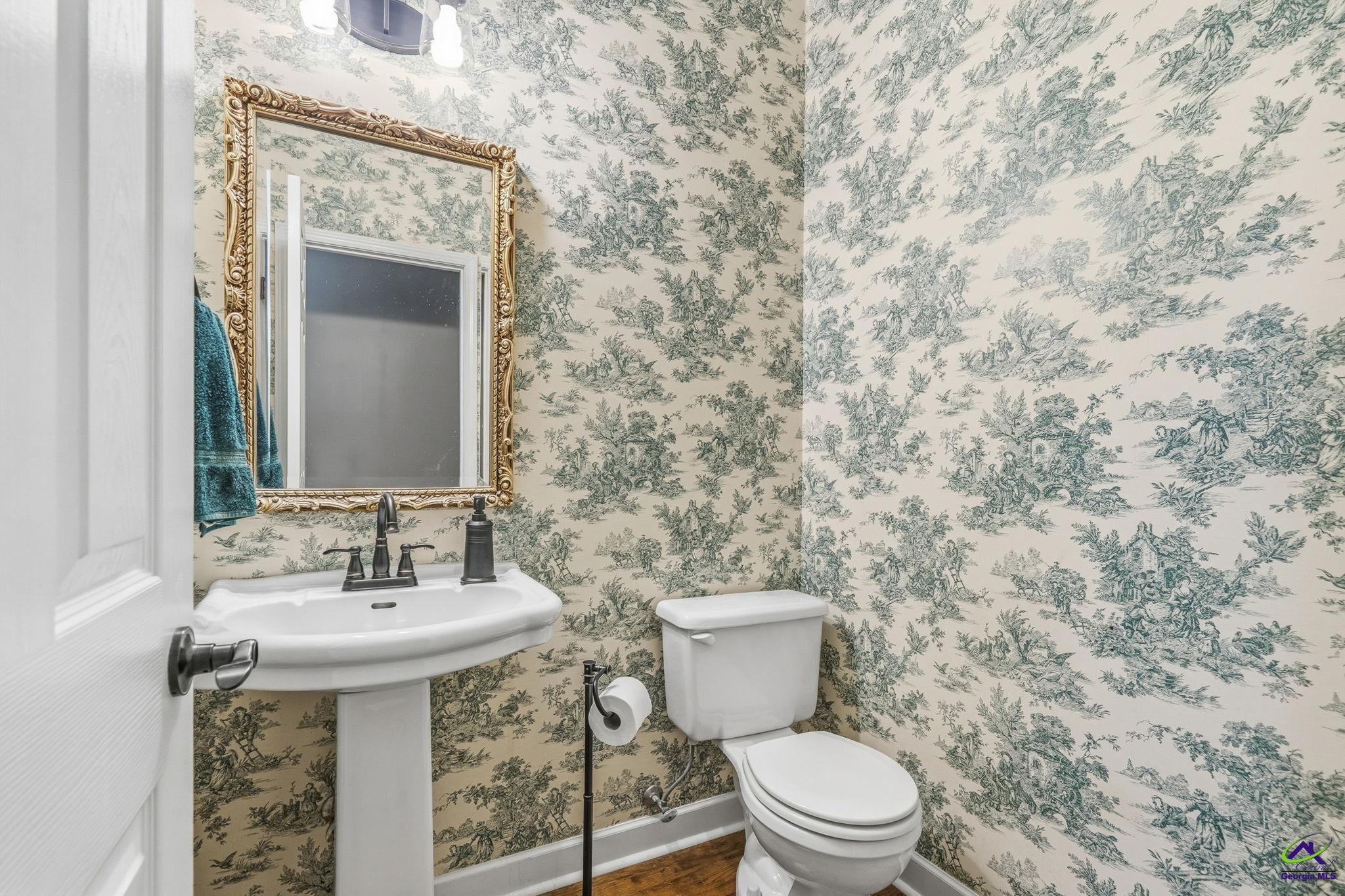 10 Willow Lake Drive