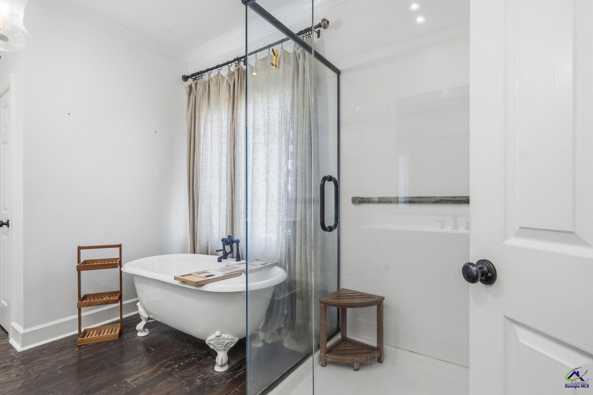 403 Barrington Point