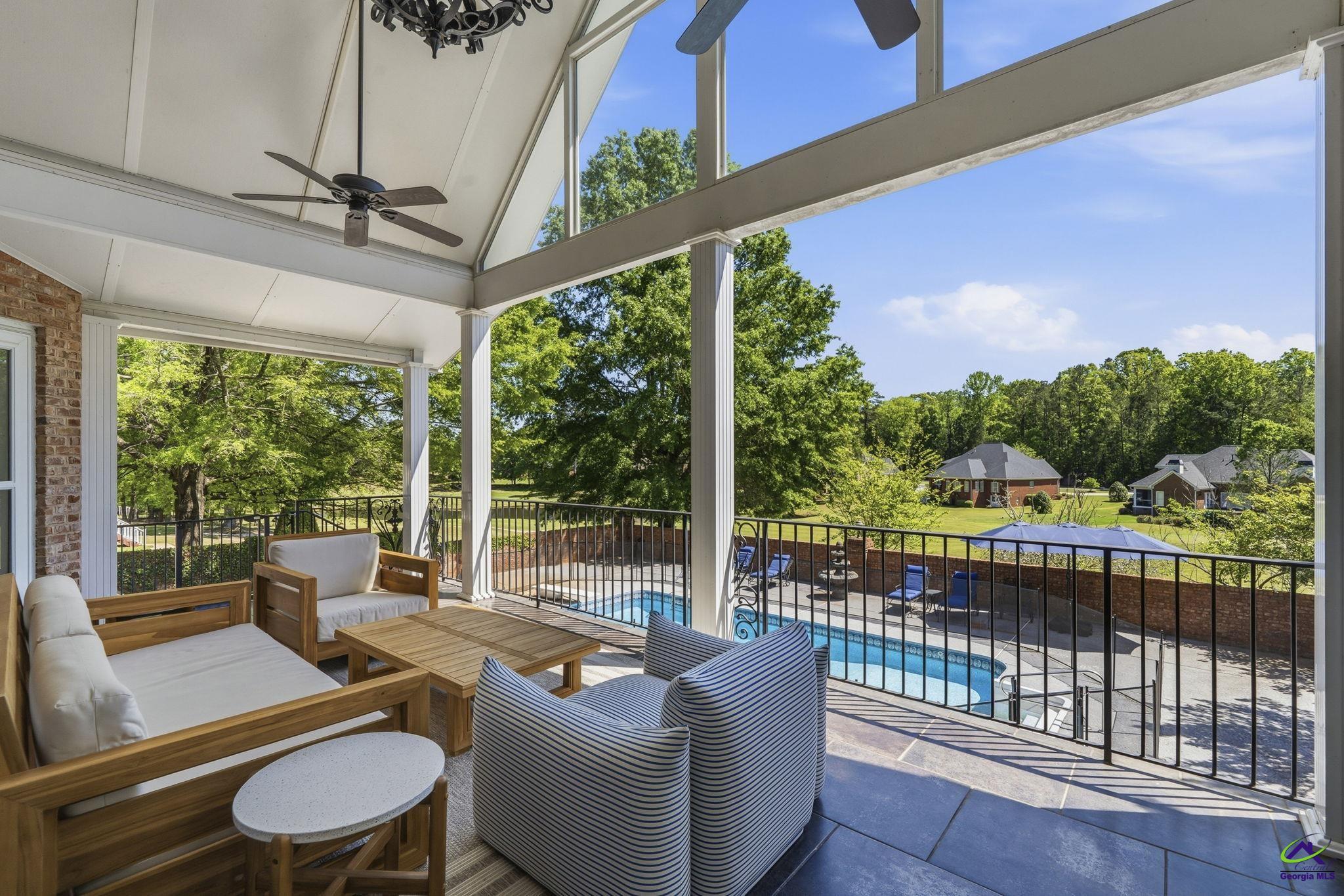 403 Barrington Point