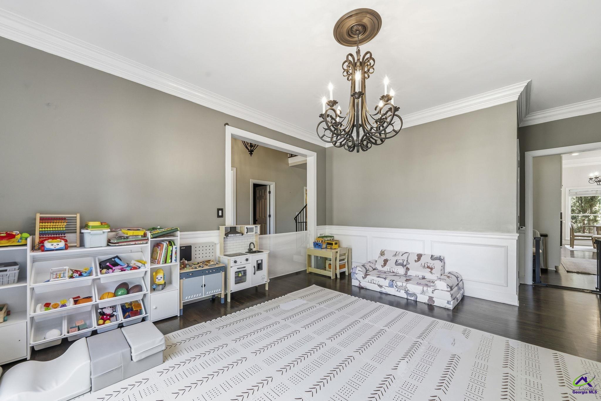 403 Barrington Point