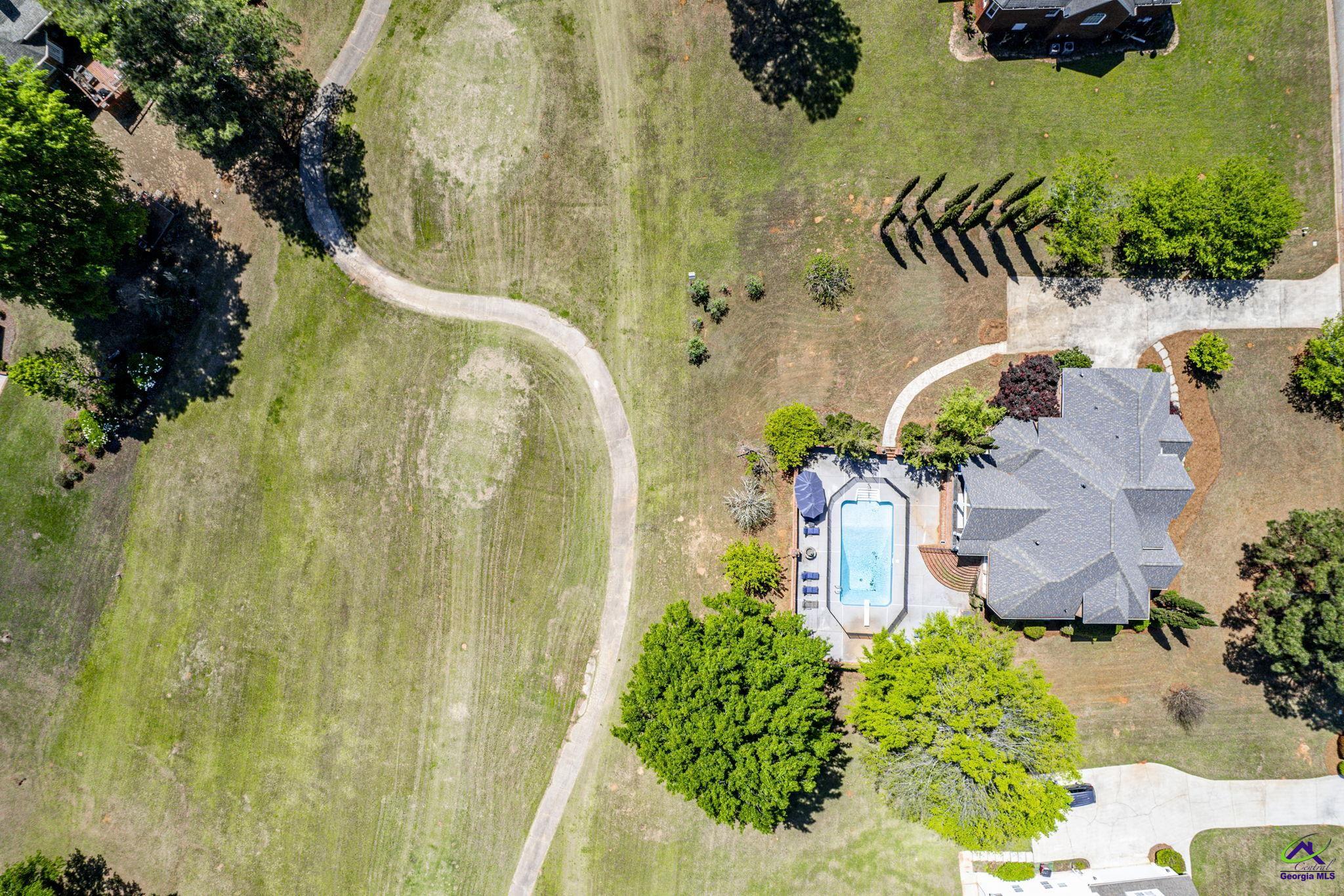 403 Barrington Point