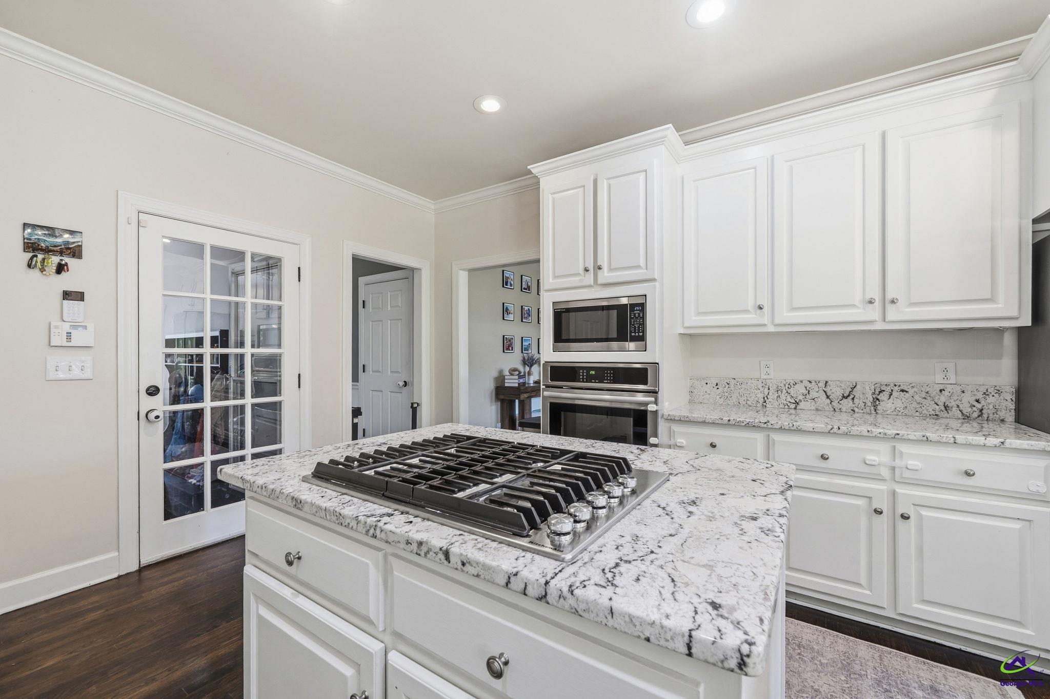 403 Barrington Point