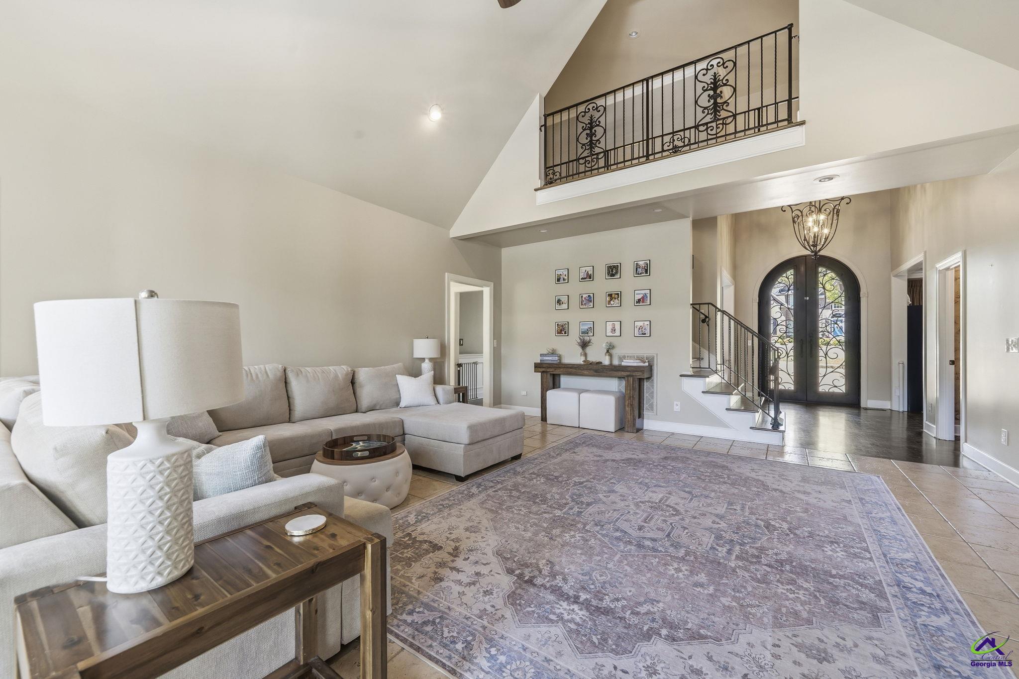 403 Barrington Point