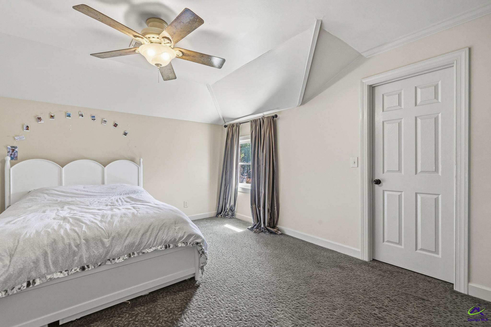 403 Barrington Point