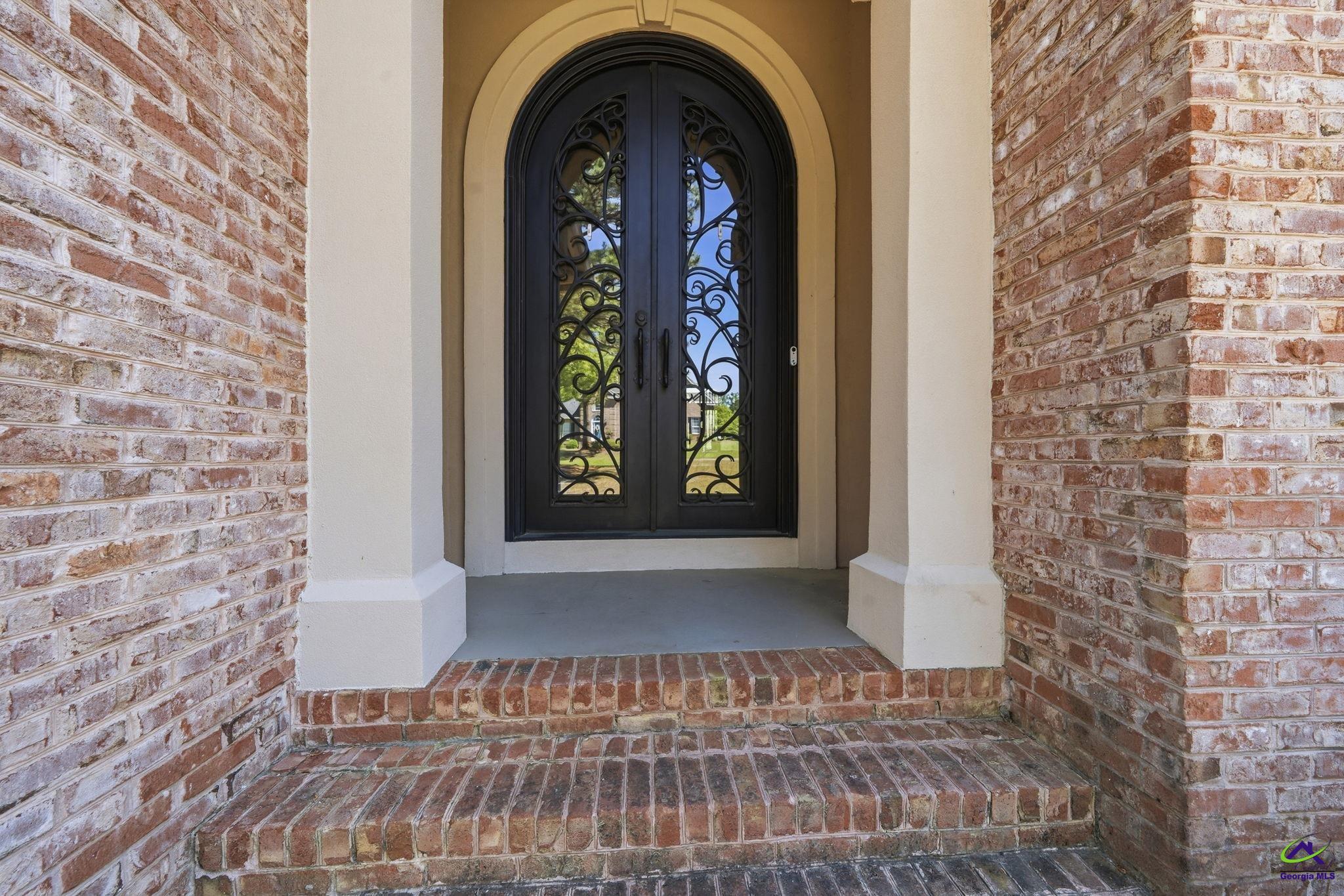 403 Barrington Point