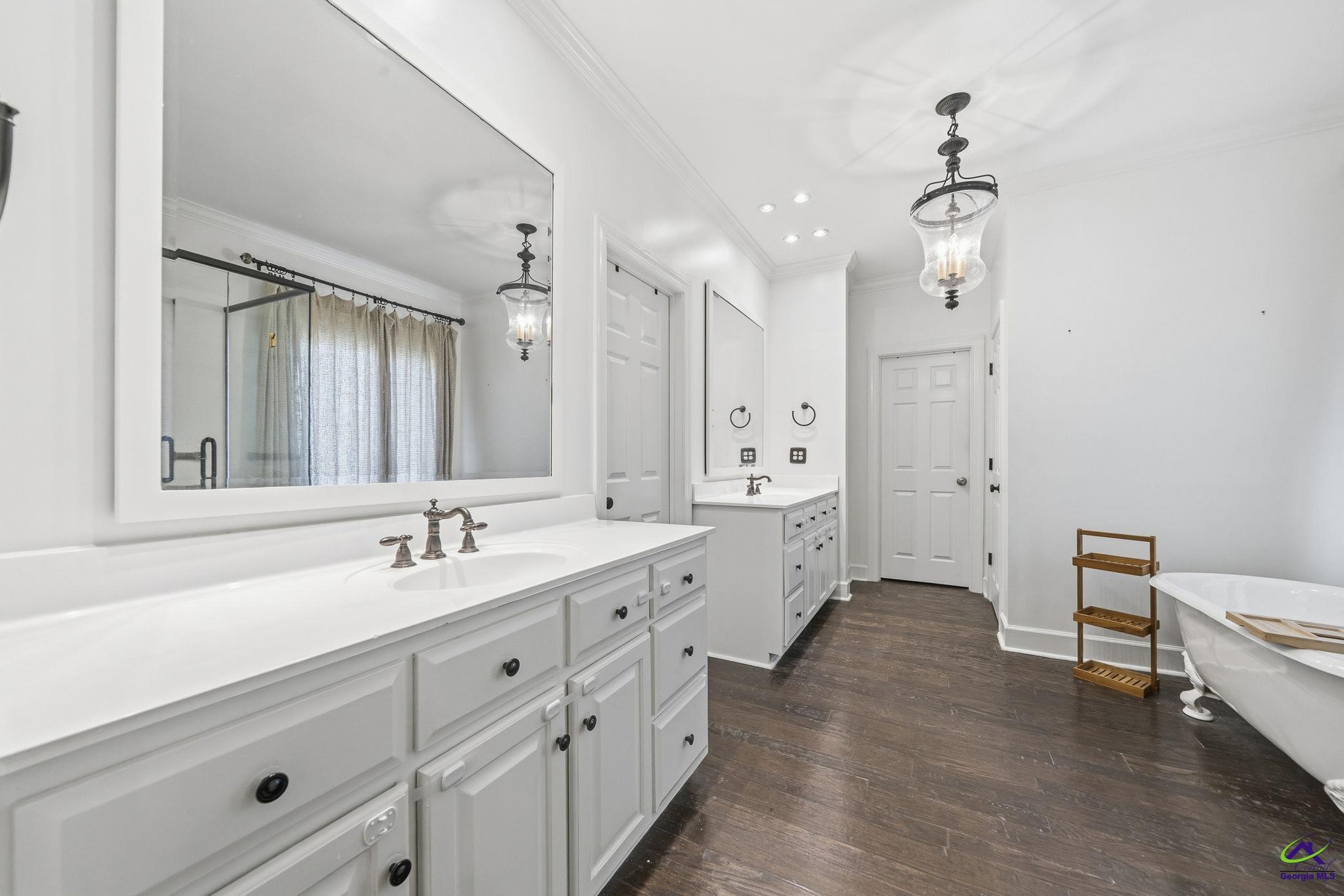 403 Barrington Point