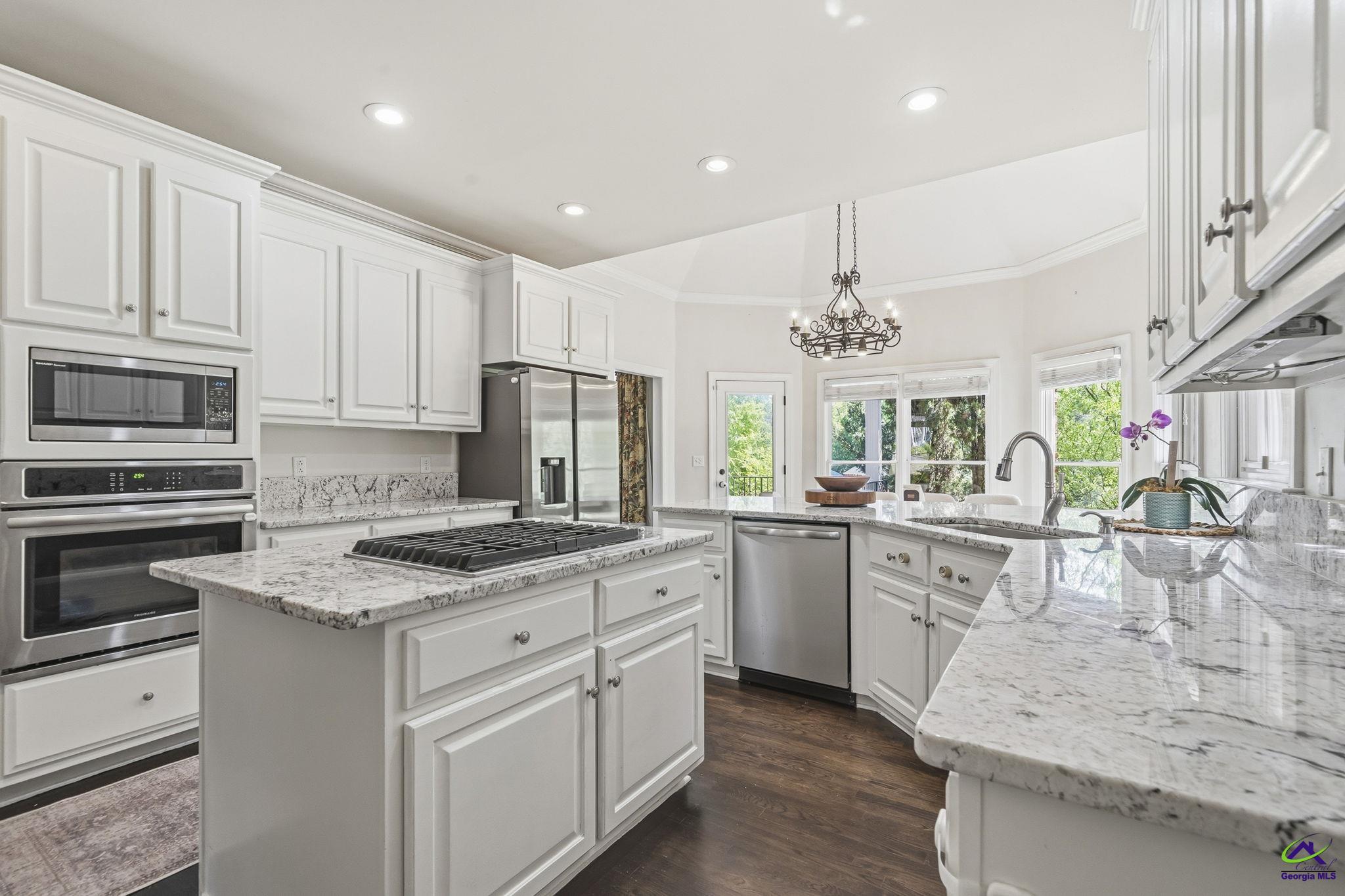 403 Barrington Point