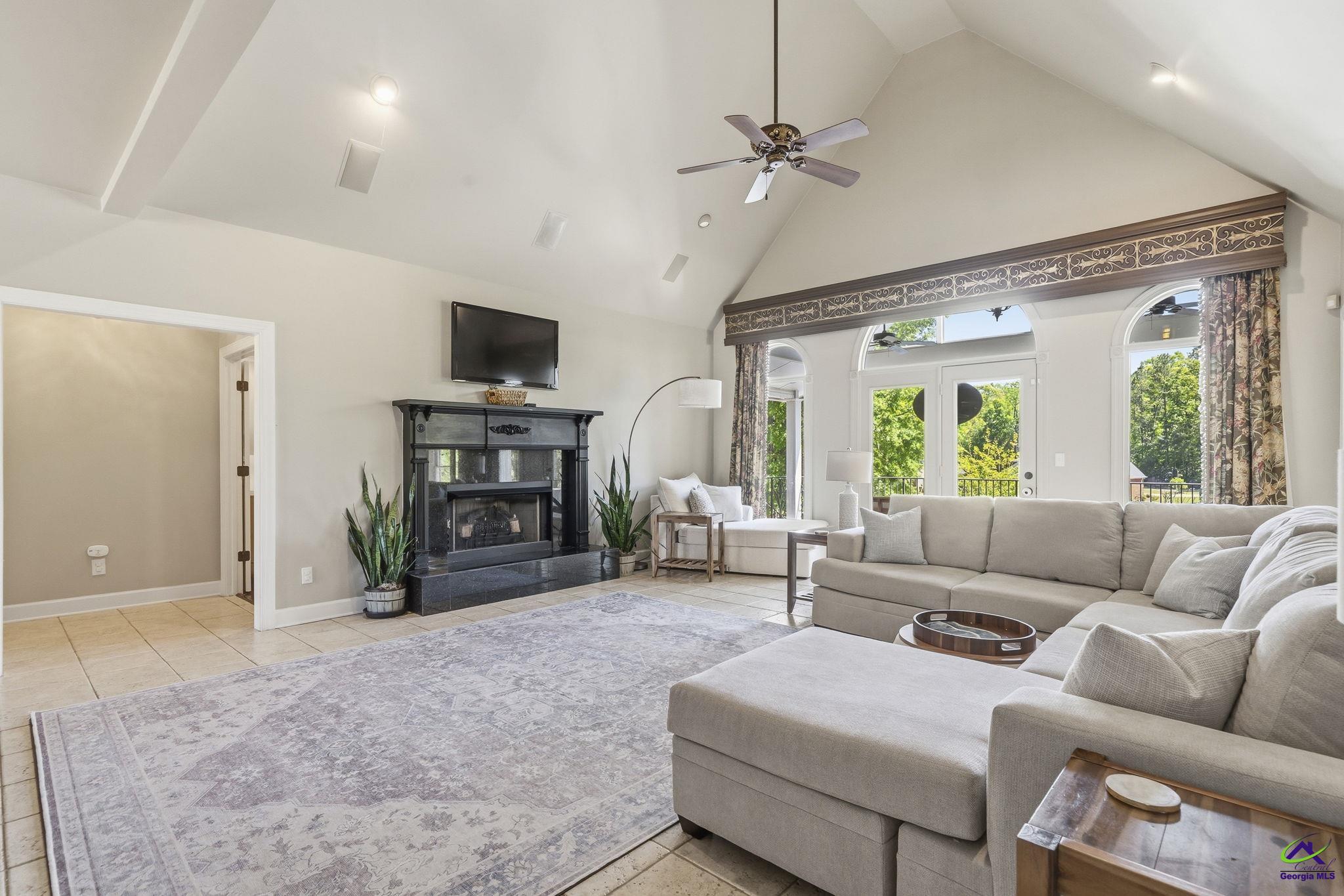 403 Barrington Point