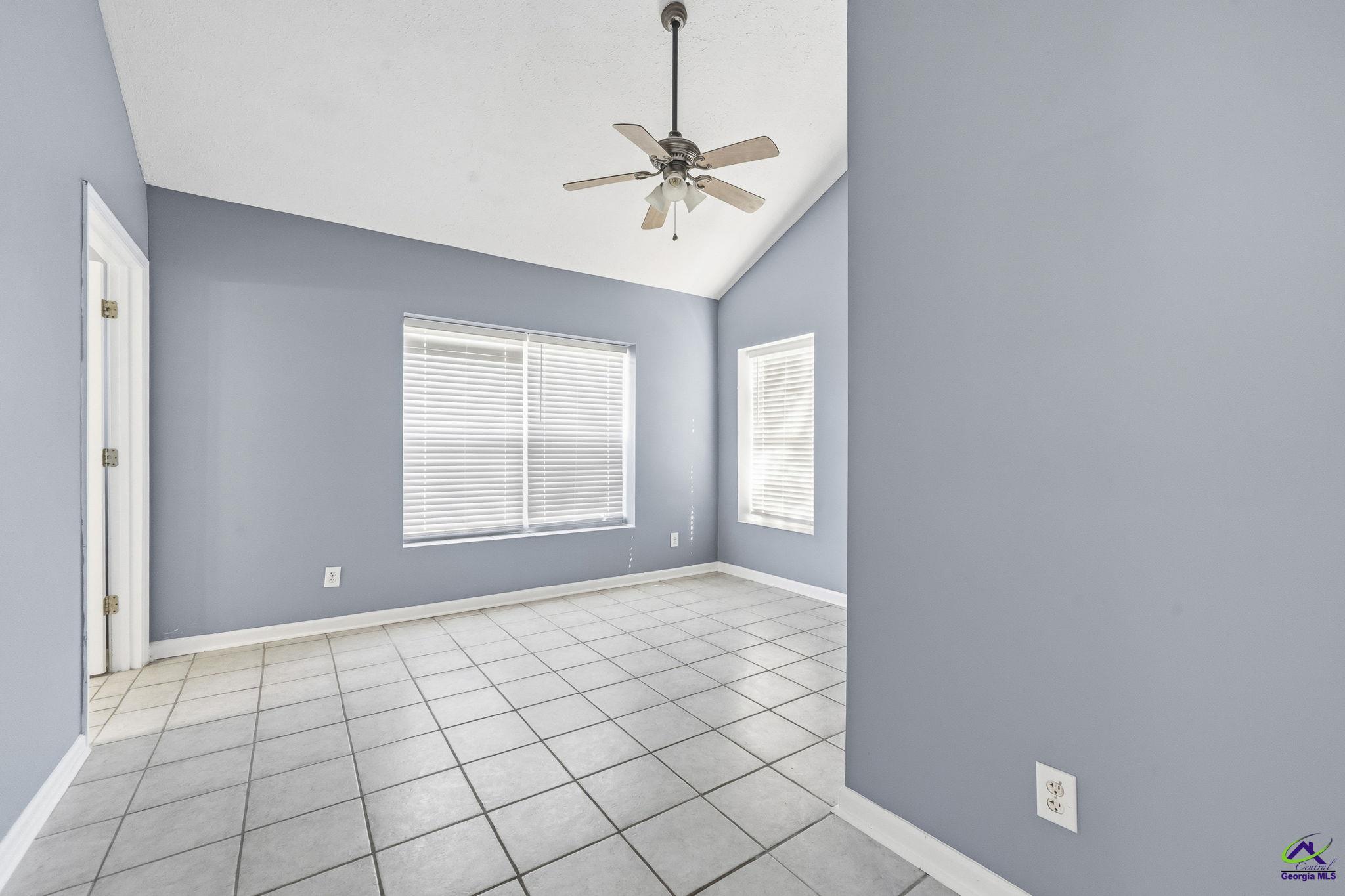 2200 A S Hwy 41