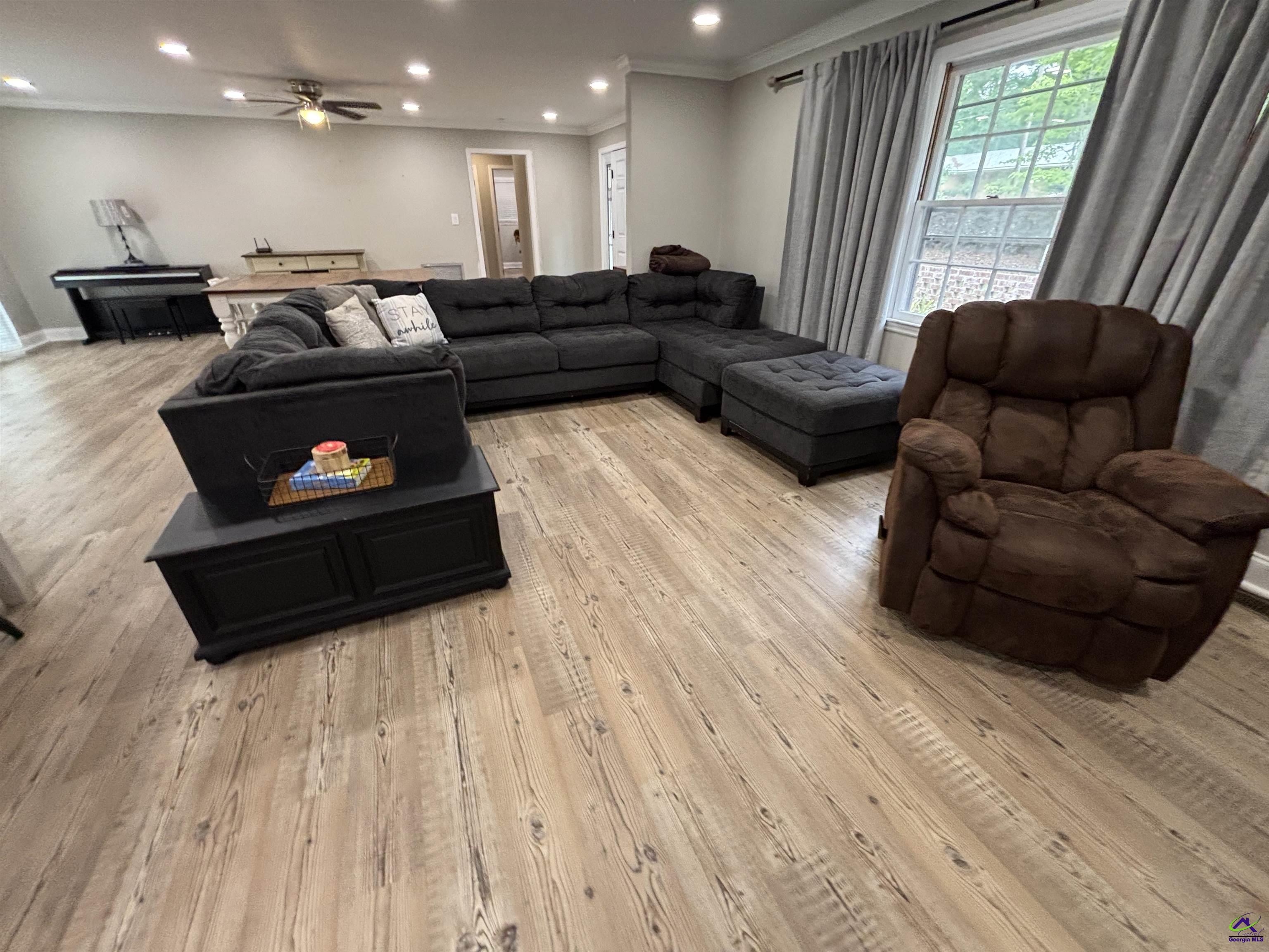 168 Crest Drive