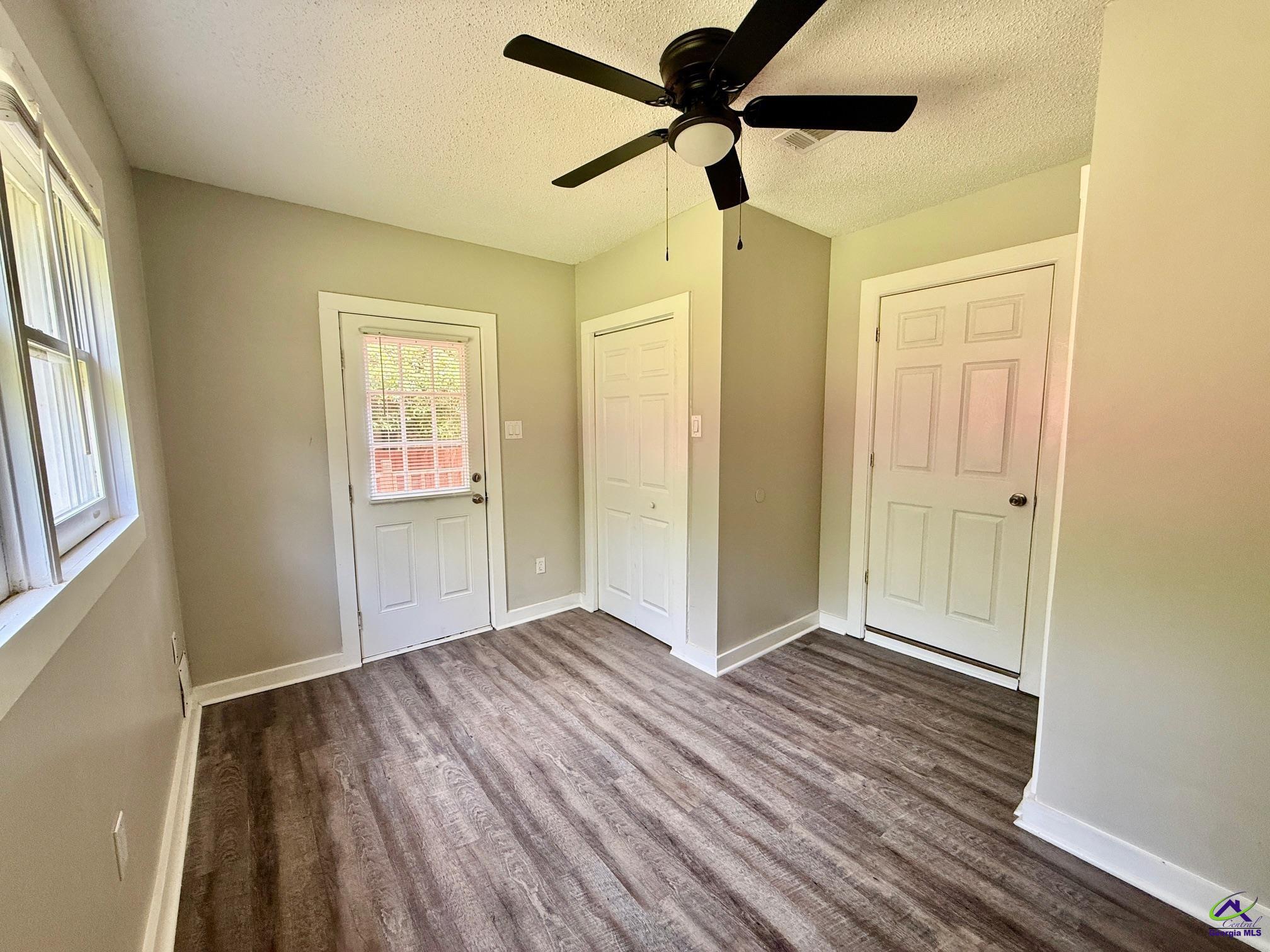 106 Benton Avenue