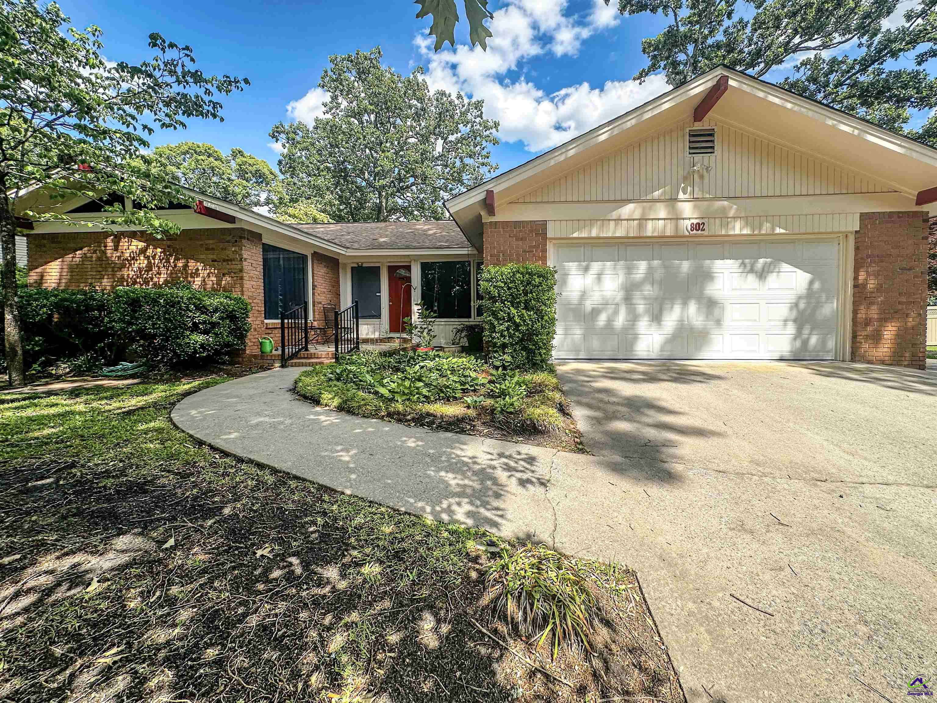 802 Westwood Drive