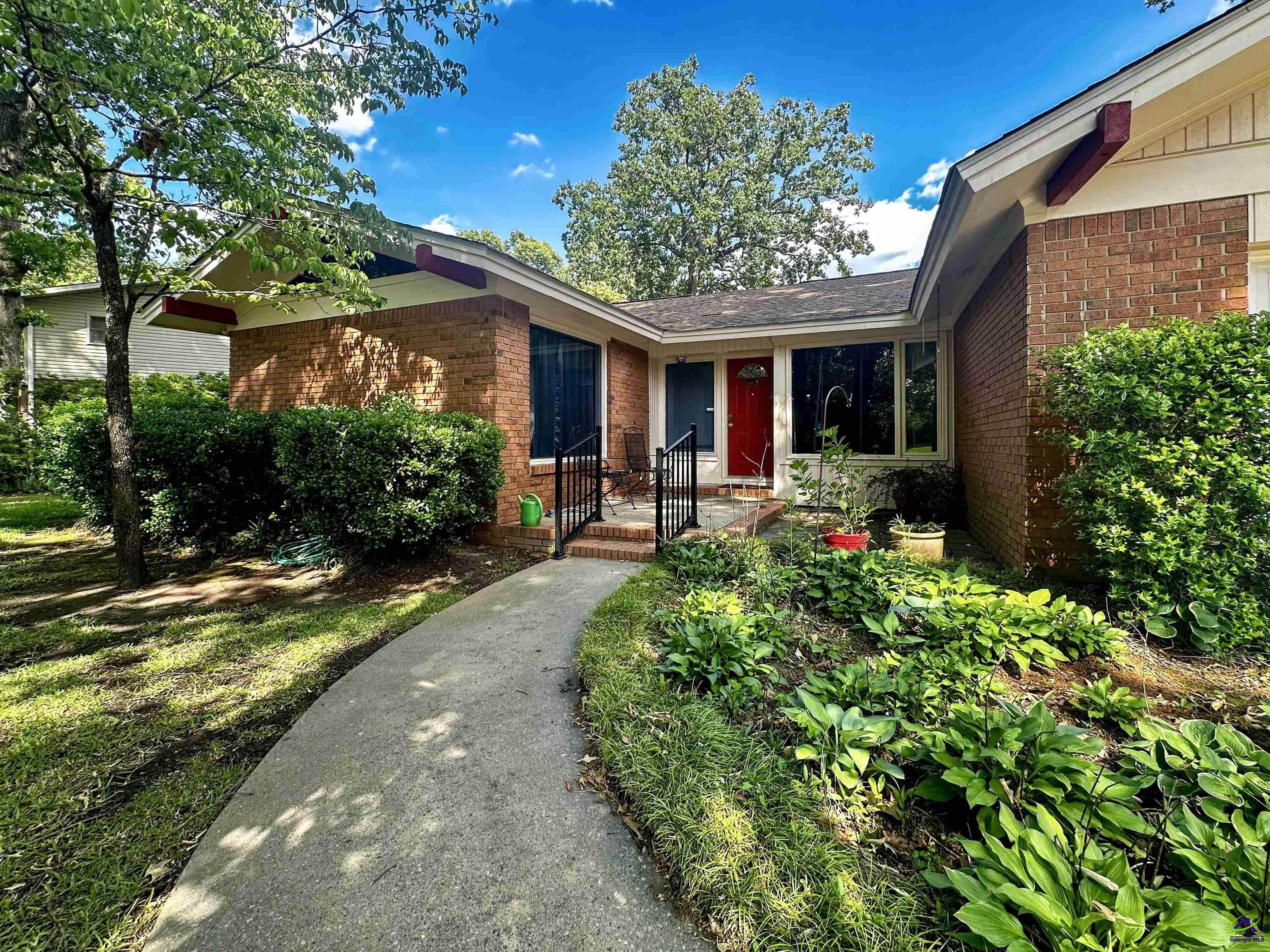 802 Westwood Drive