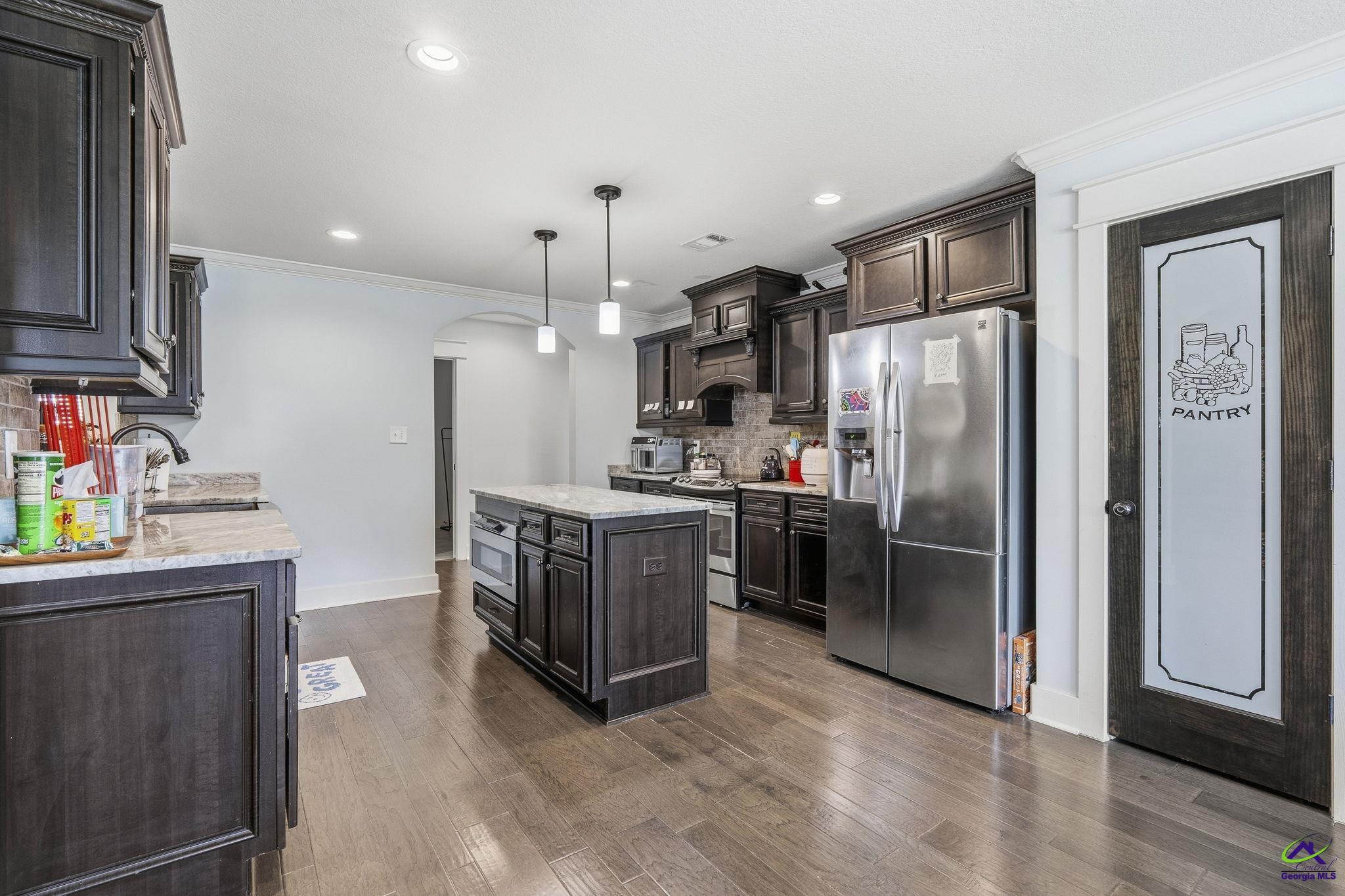 274 Hathersage Drive
