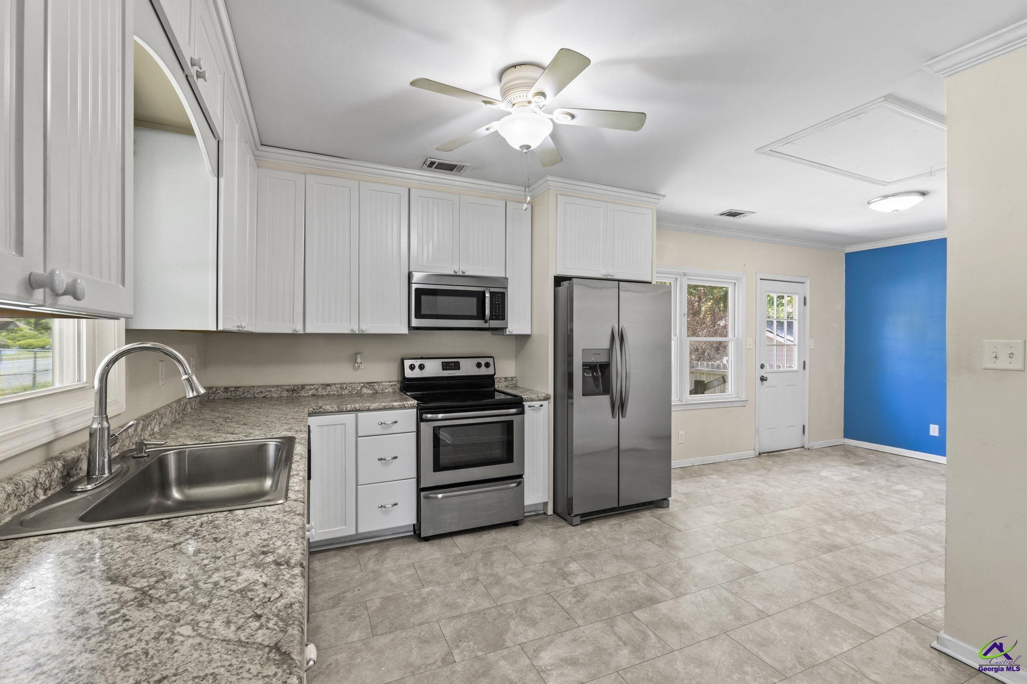 130 S Pleasant Hill Road