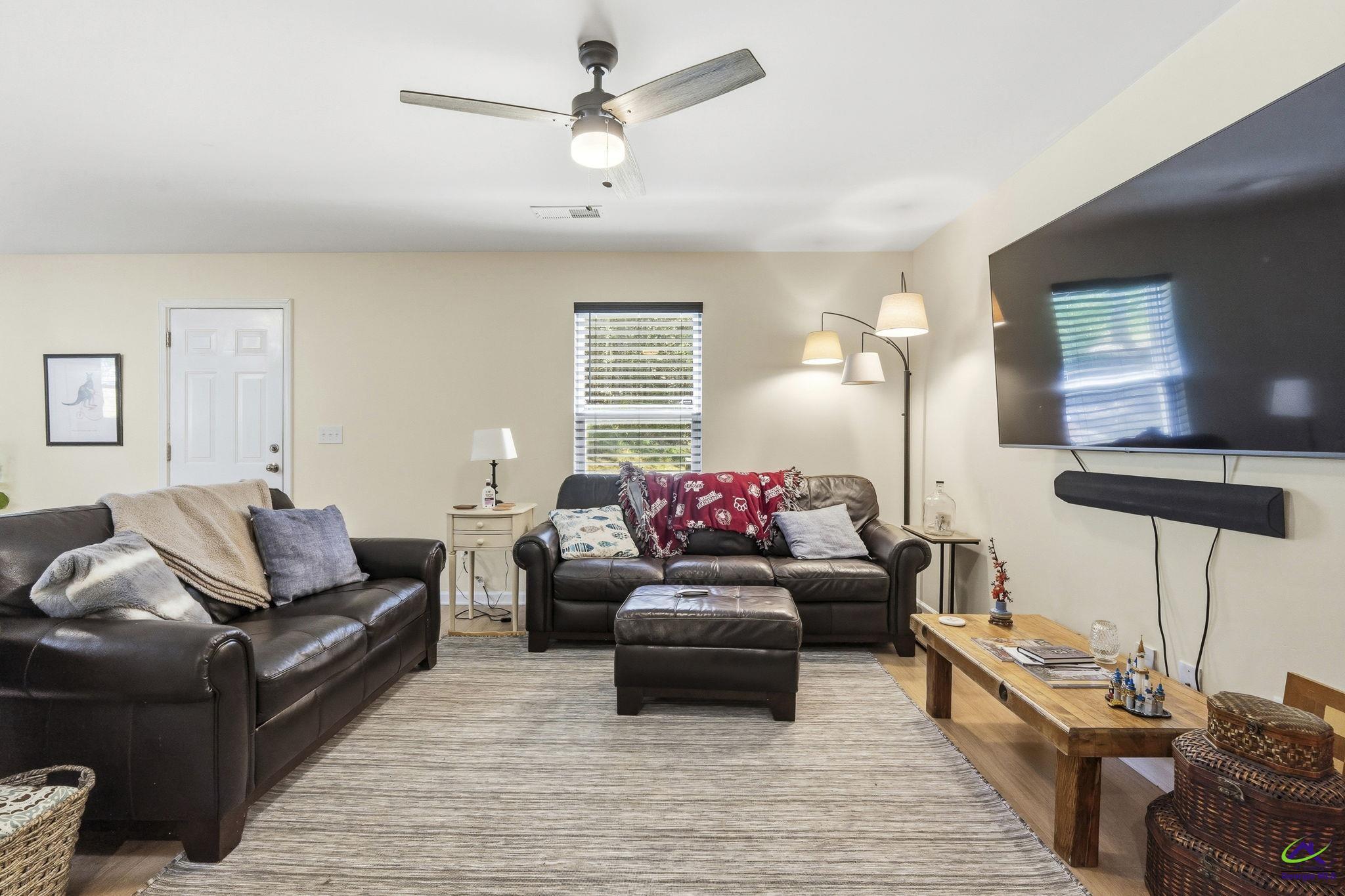 1553 Austin Drive
