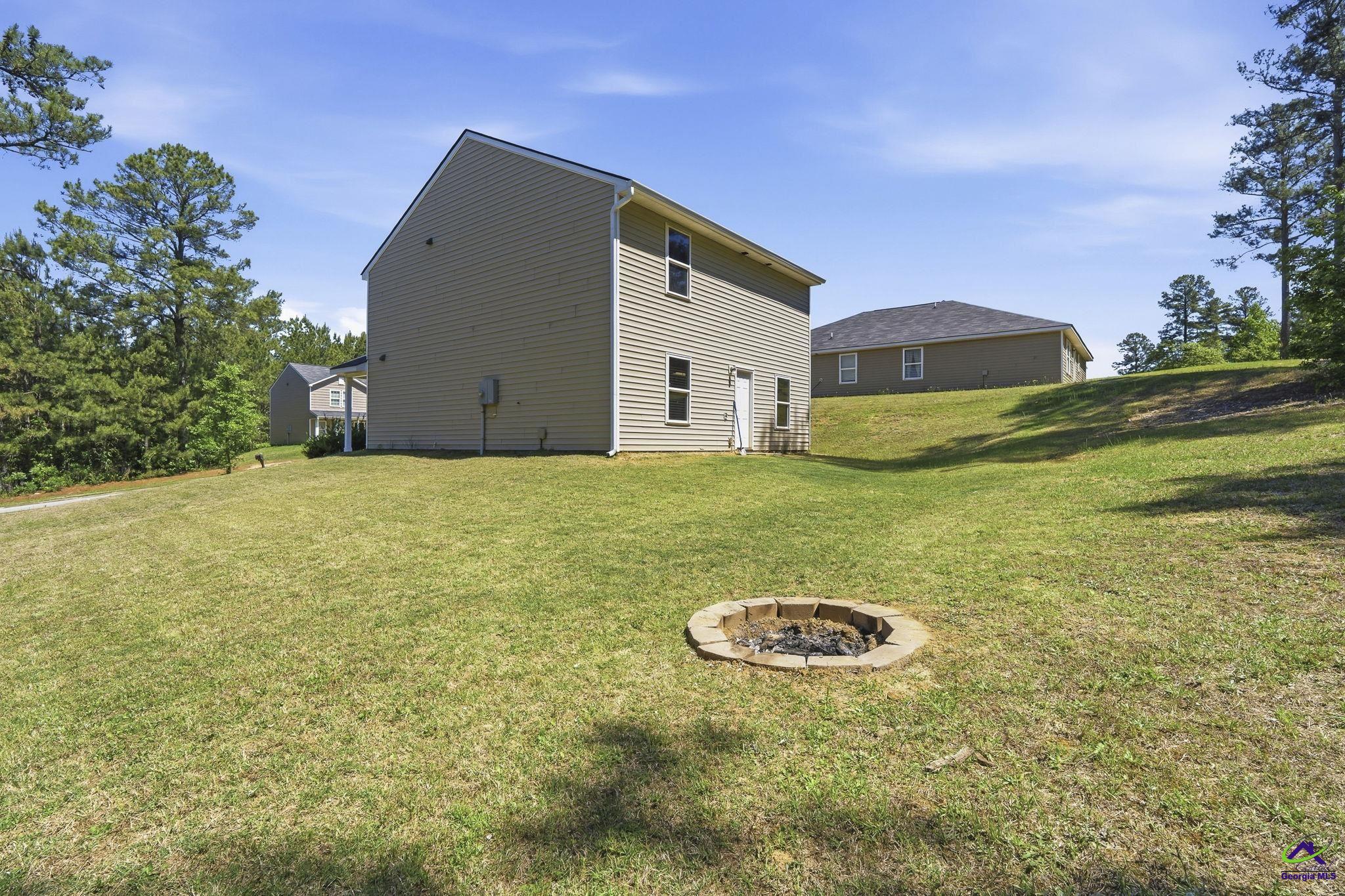 1553 Austin Drive