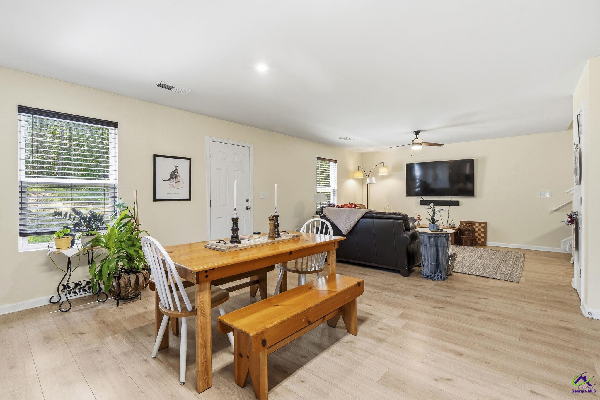 1553 Austin Drive