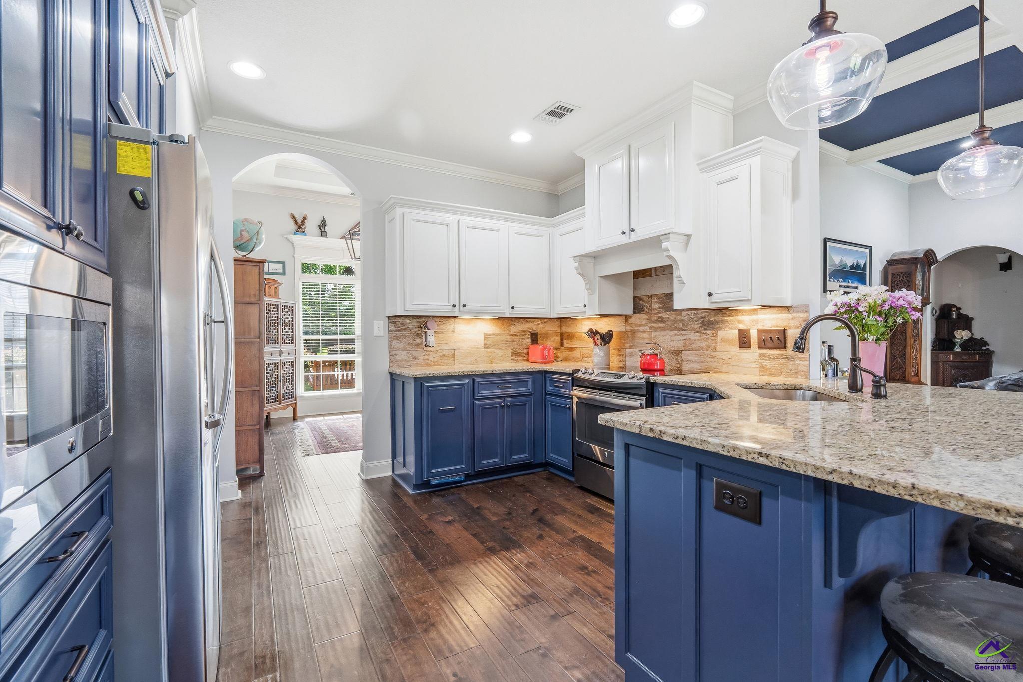 303 Brown Thrasher Lane