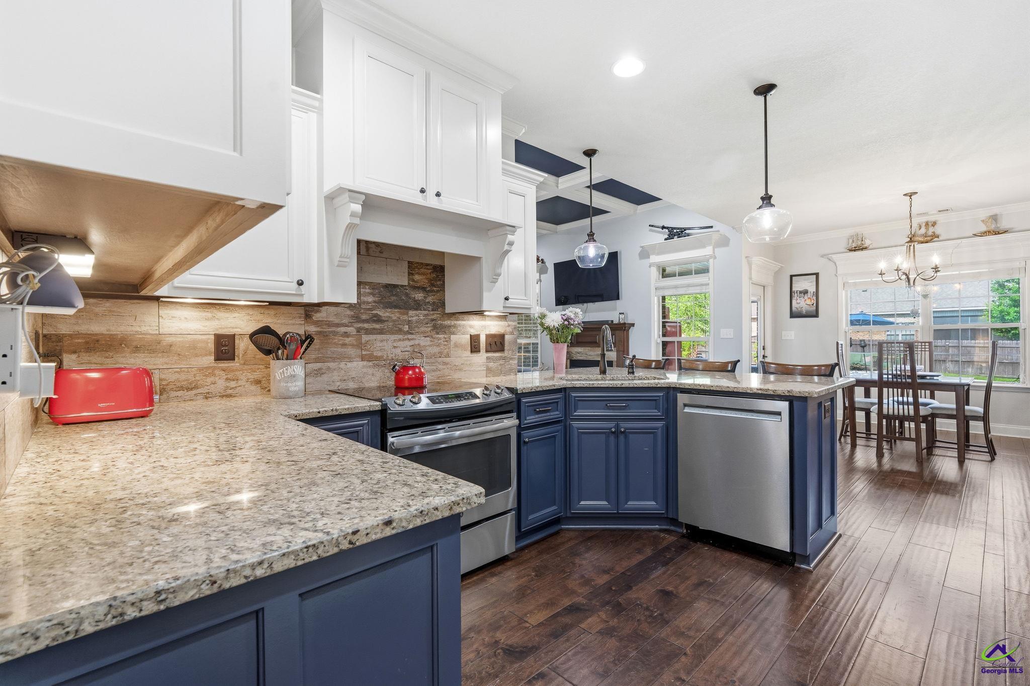 303 Brown Thrasher Lane
