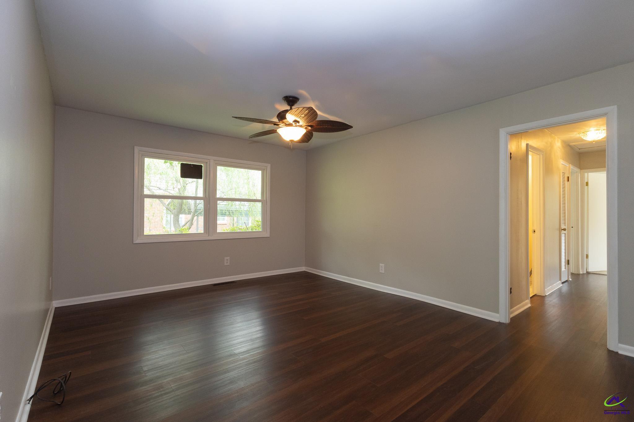 211 Sunnydale Drive