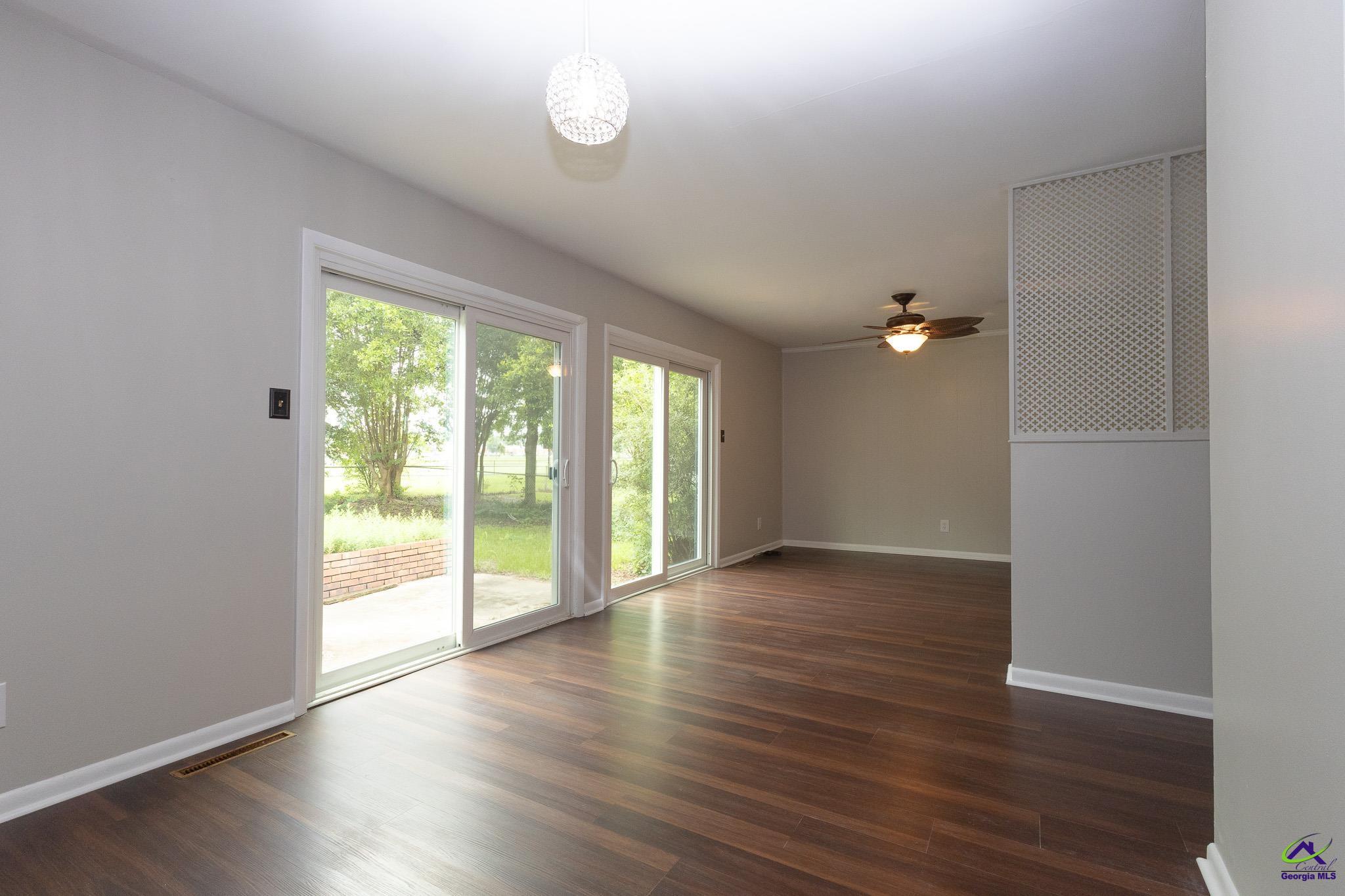 211 Sunnydale Drive