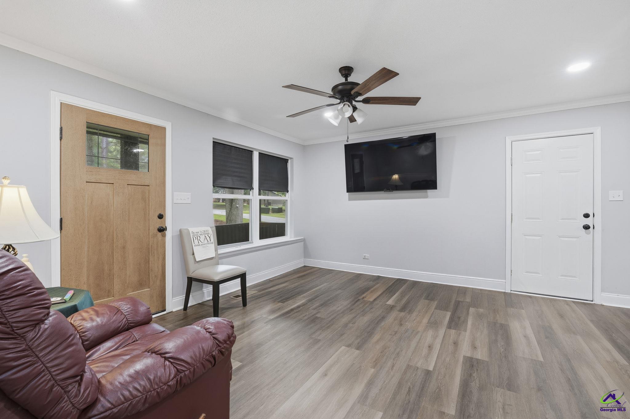 400 North Lake Drive