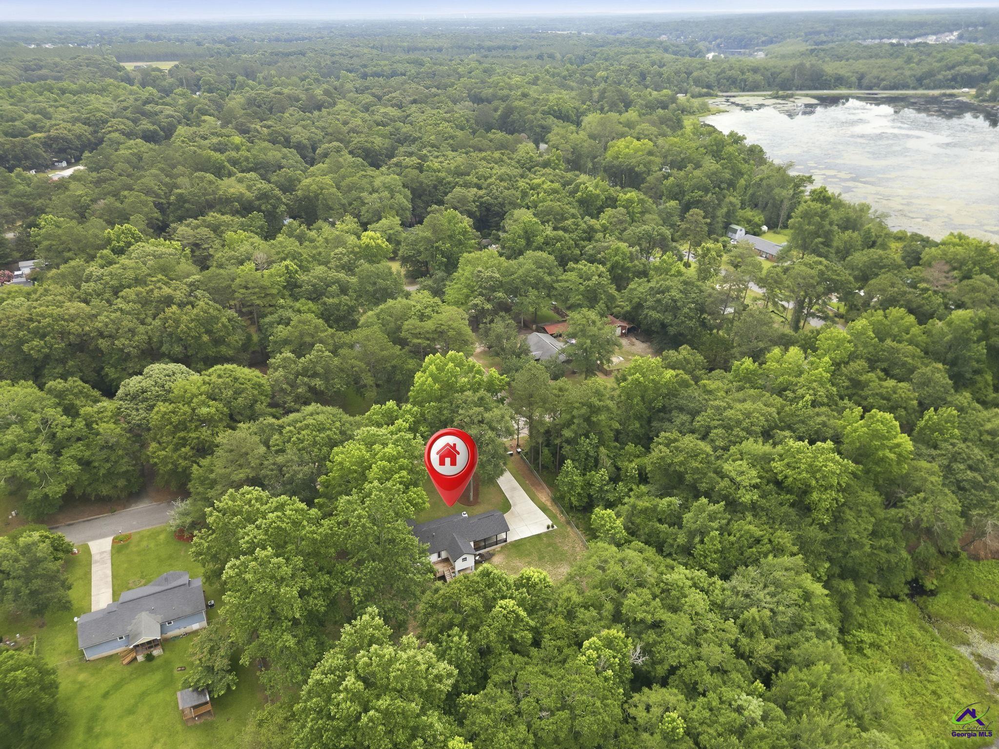 400 North Lake Drive