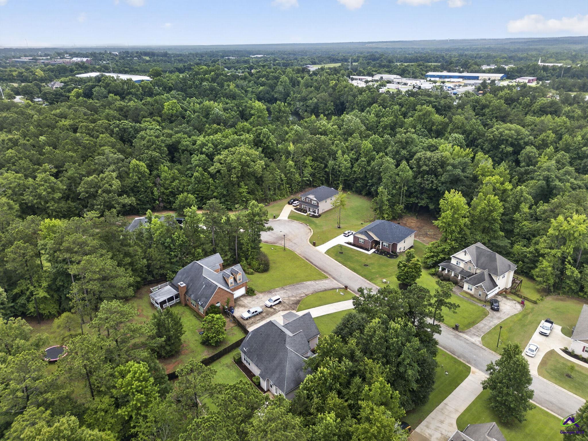 242 Carsons Walk