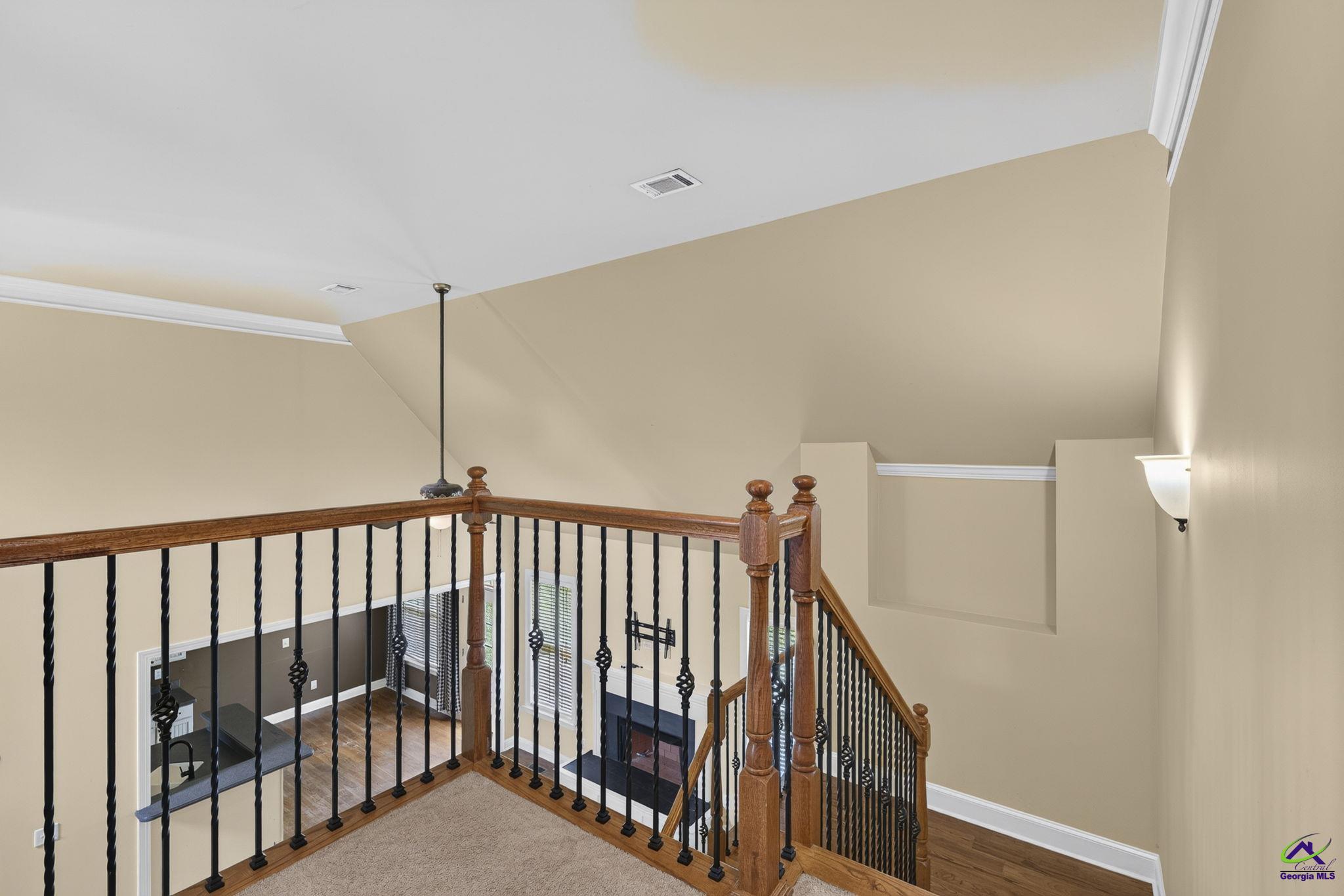 242 Carsons Walk