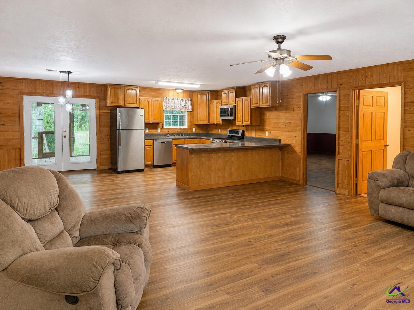 6486 Christian Hill Road